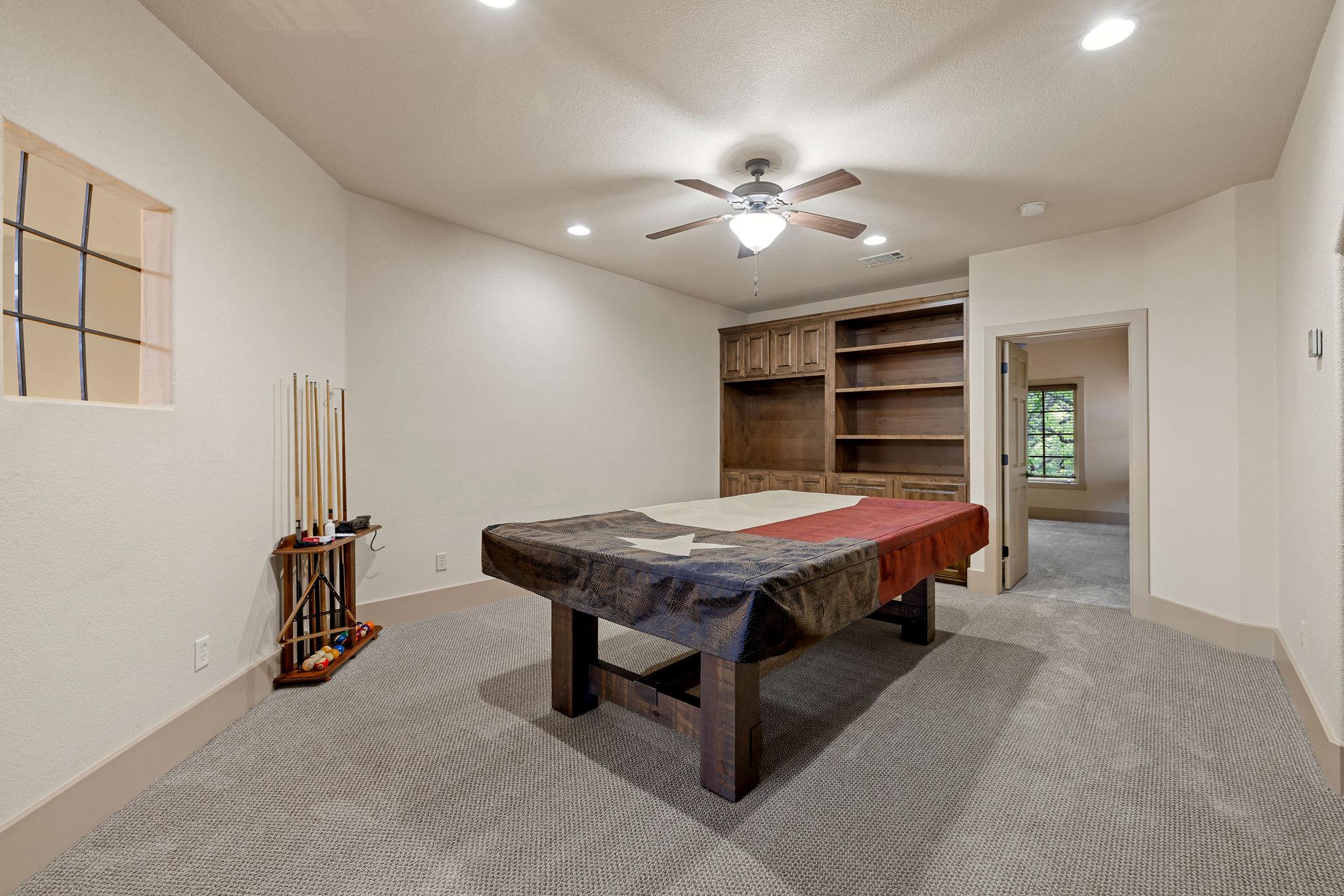 105 Hopewell Cir, Georgetown, TX 78628