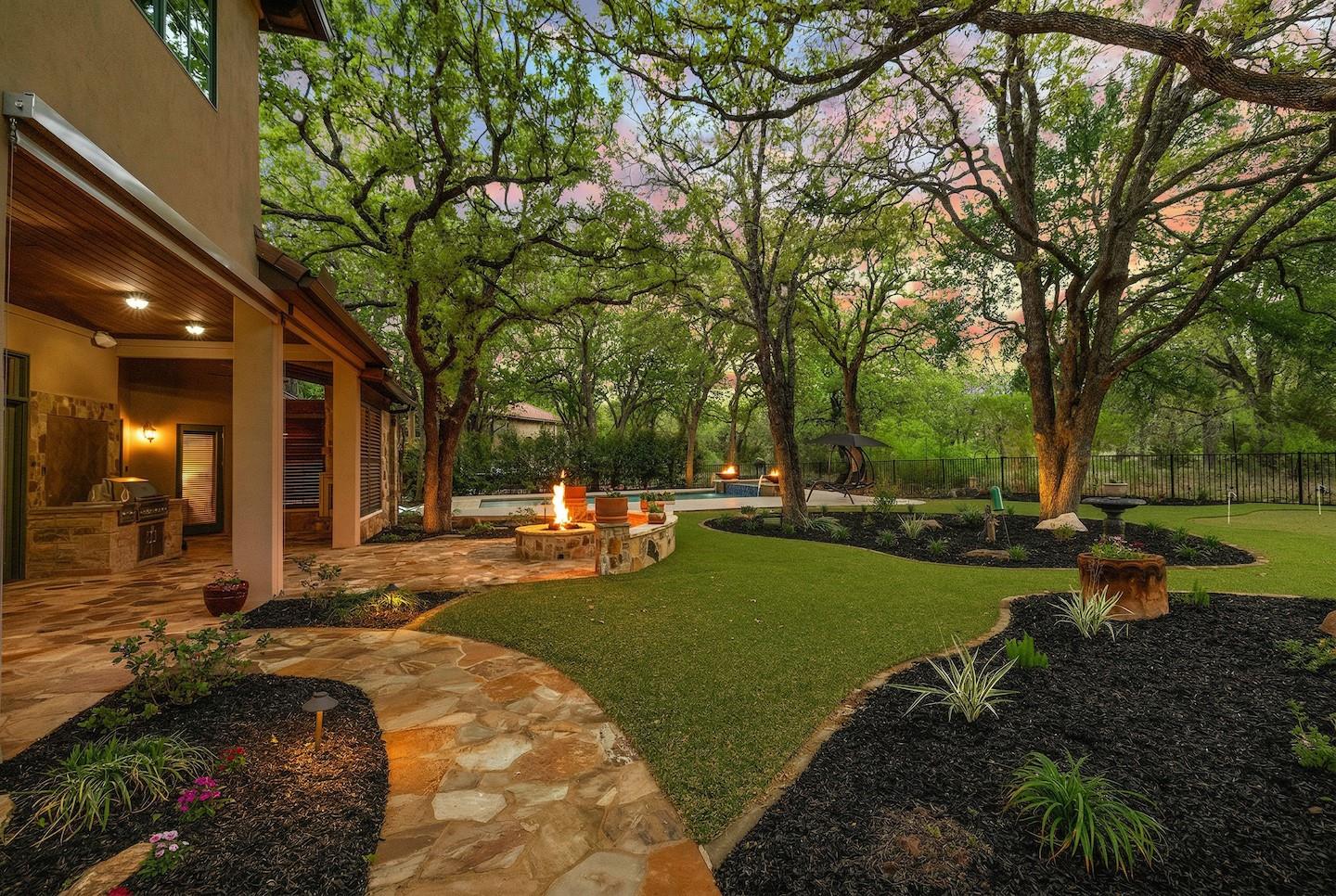 105 Hopewell Cir, Georgetown, TX 78628
