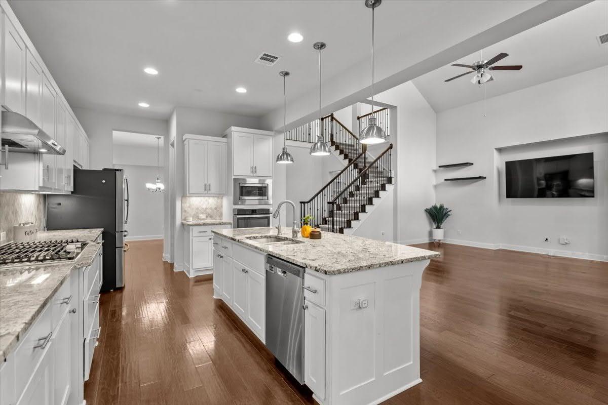 4108 Bison Bnd, Cedar Park, TX 78613
