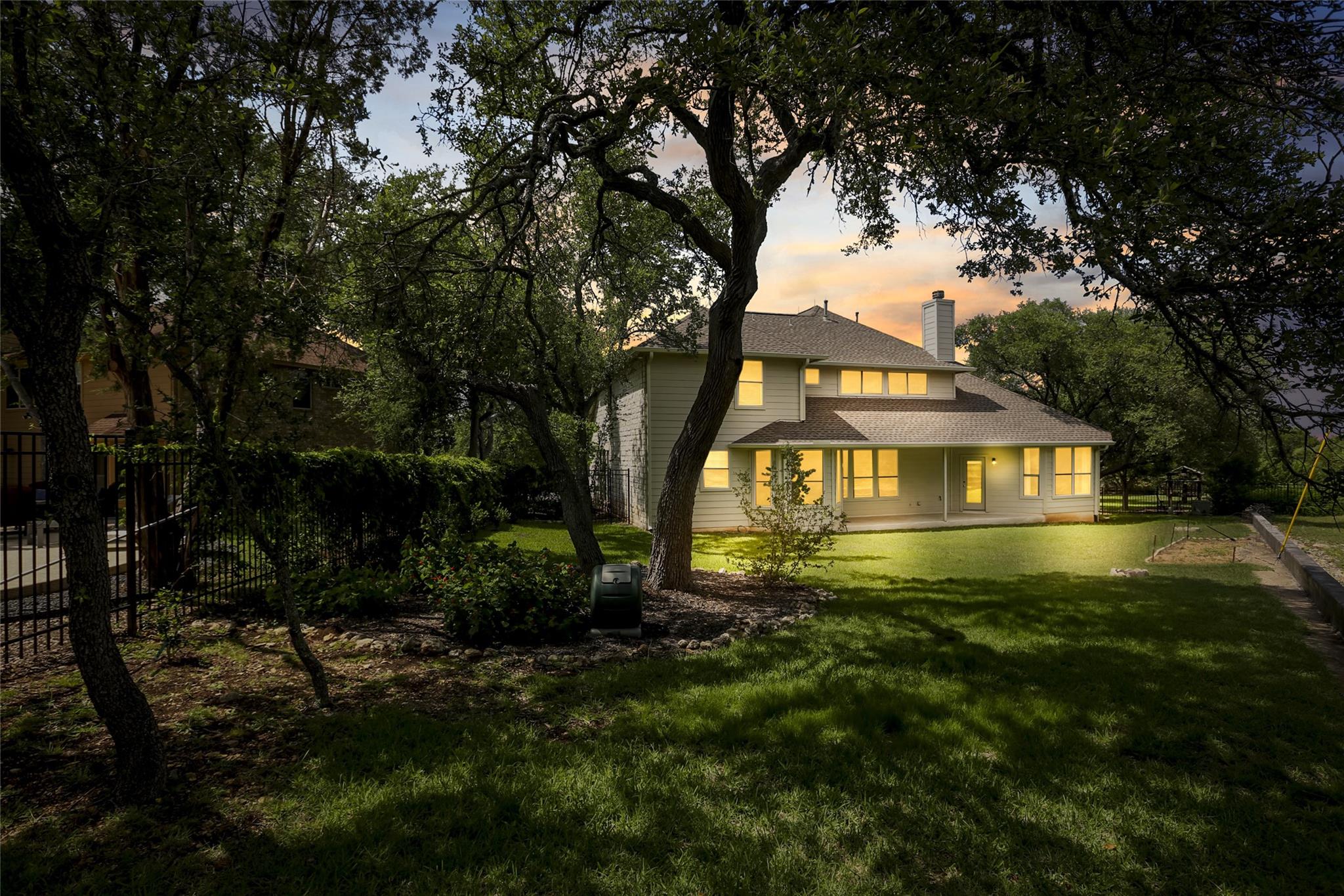 8004 Tahoe Parke Cir, Austin, TX 78726