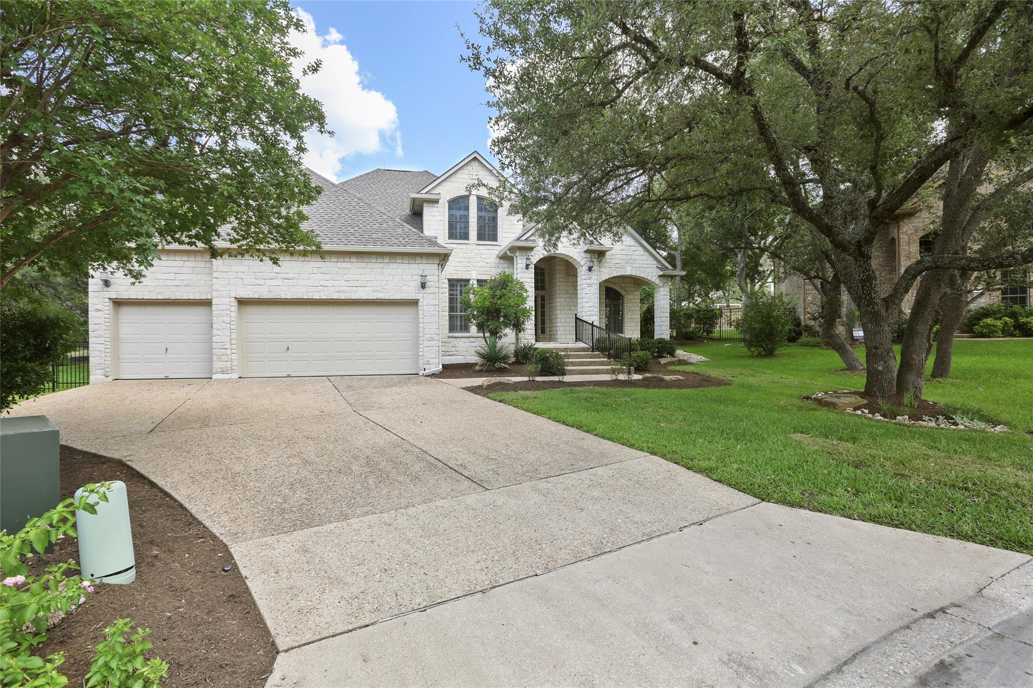 8004 Tahoe Parke Cir, Austin, TX 78726