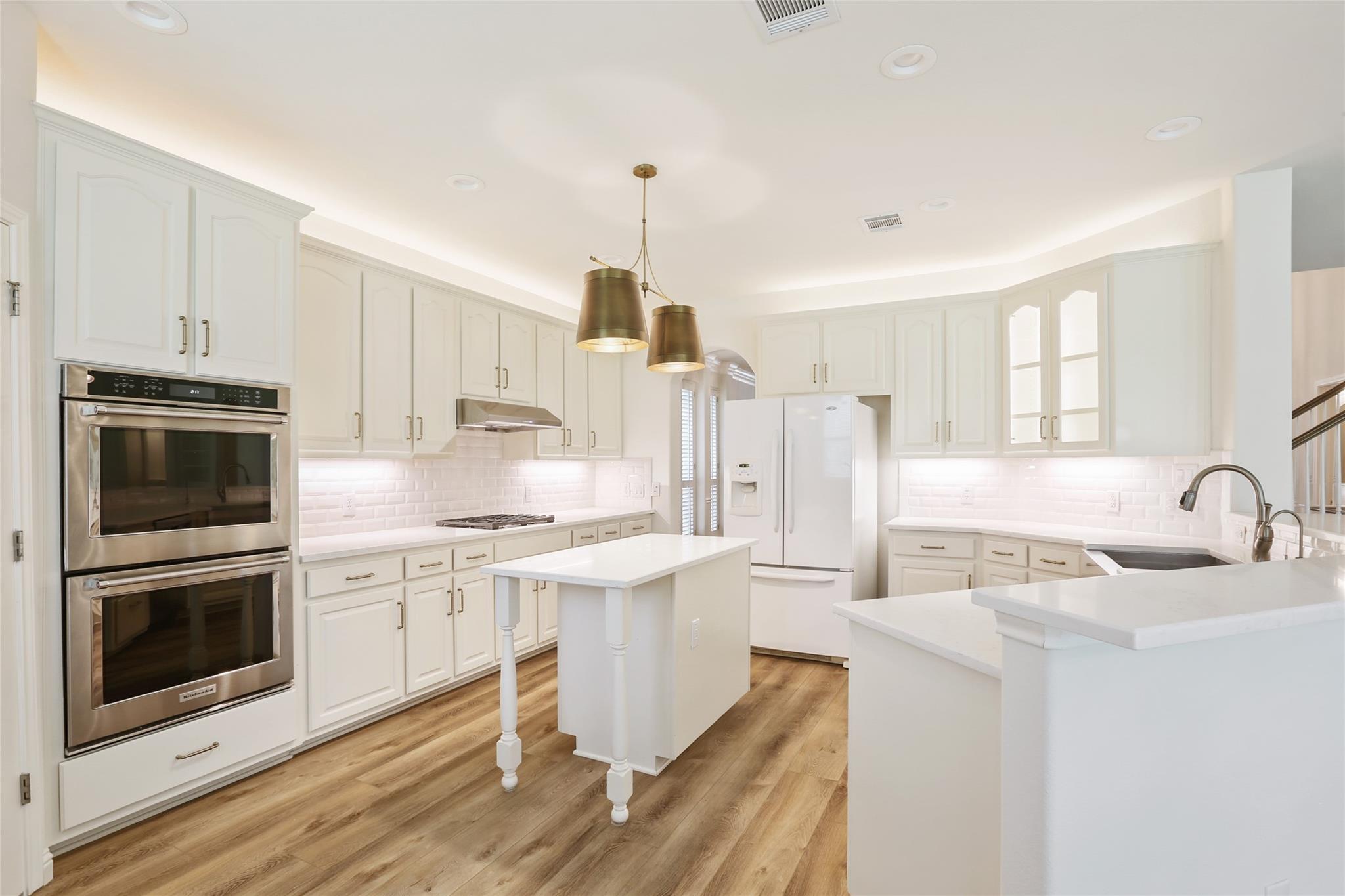 8004 Tahoe Parke Cir, Austin, TX 78726