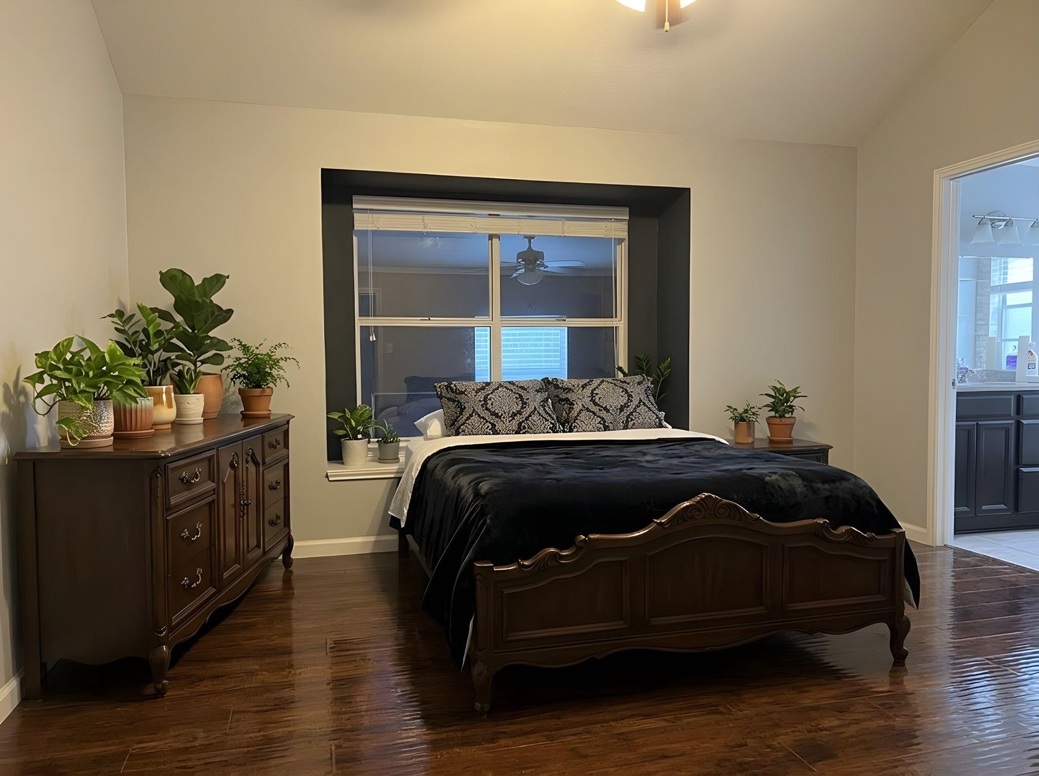 5611 Meadow Crst, Austin, TX 78744