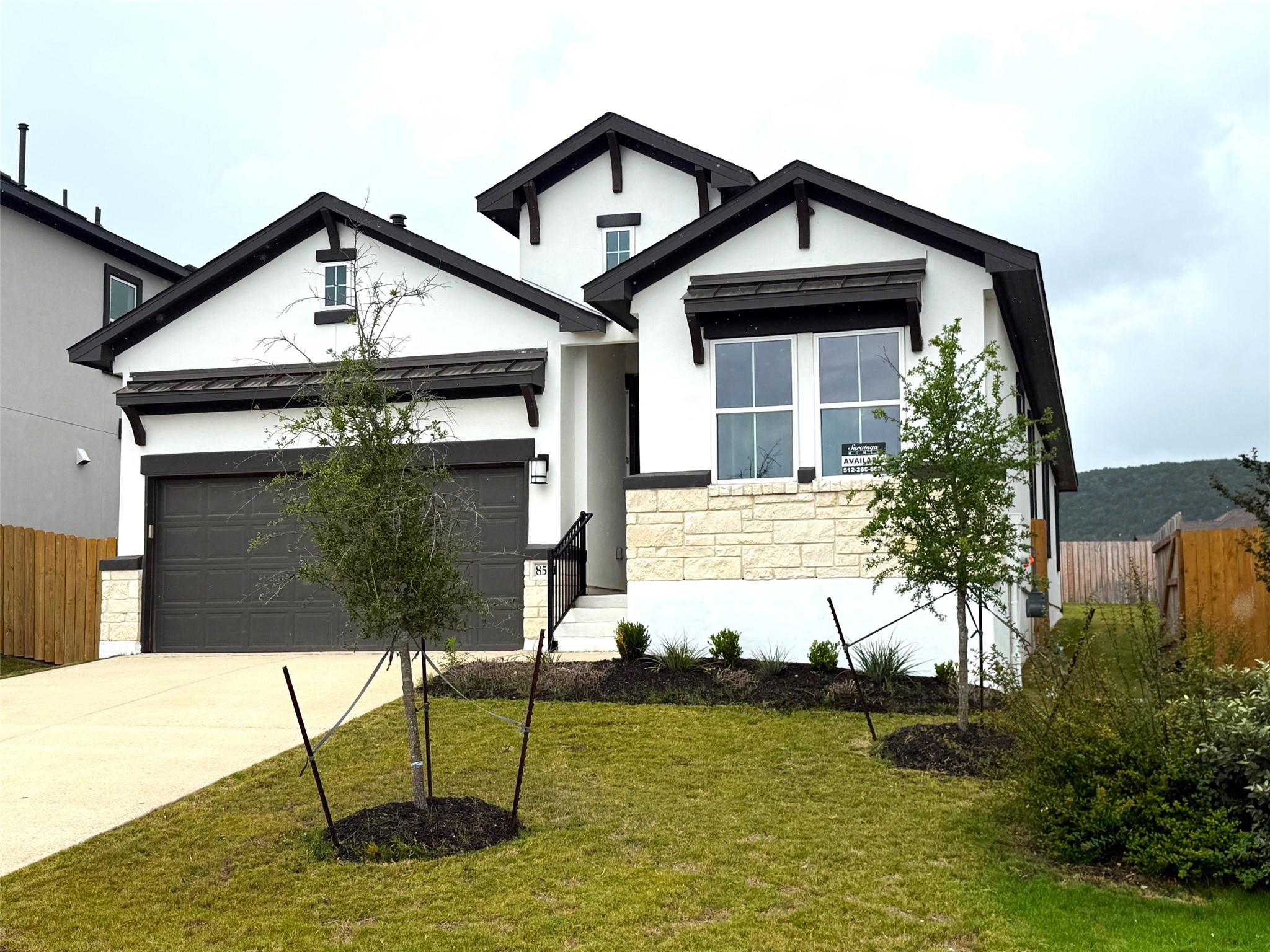 8521 Pine Muhly Dr, Lago Vista, TX 78645