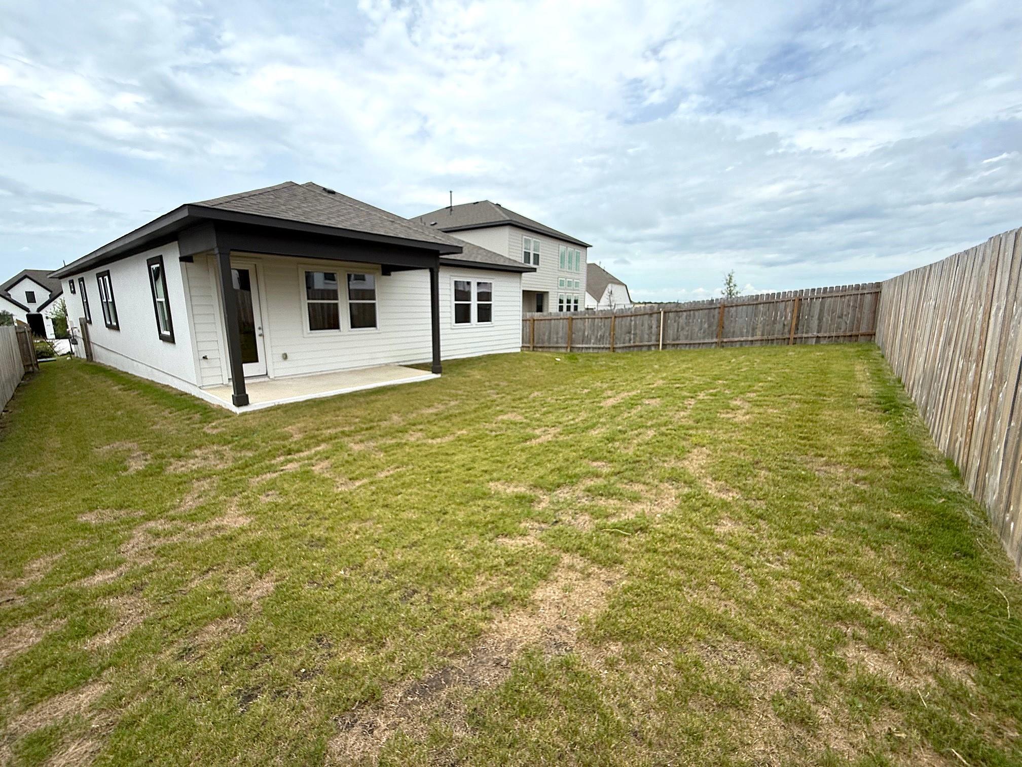8521 Pine Muhly Dr, Lago Vista, TX 78645