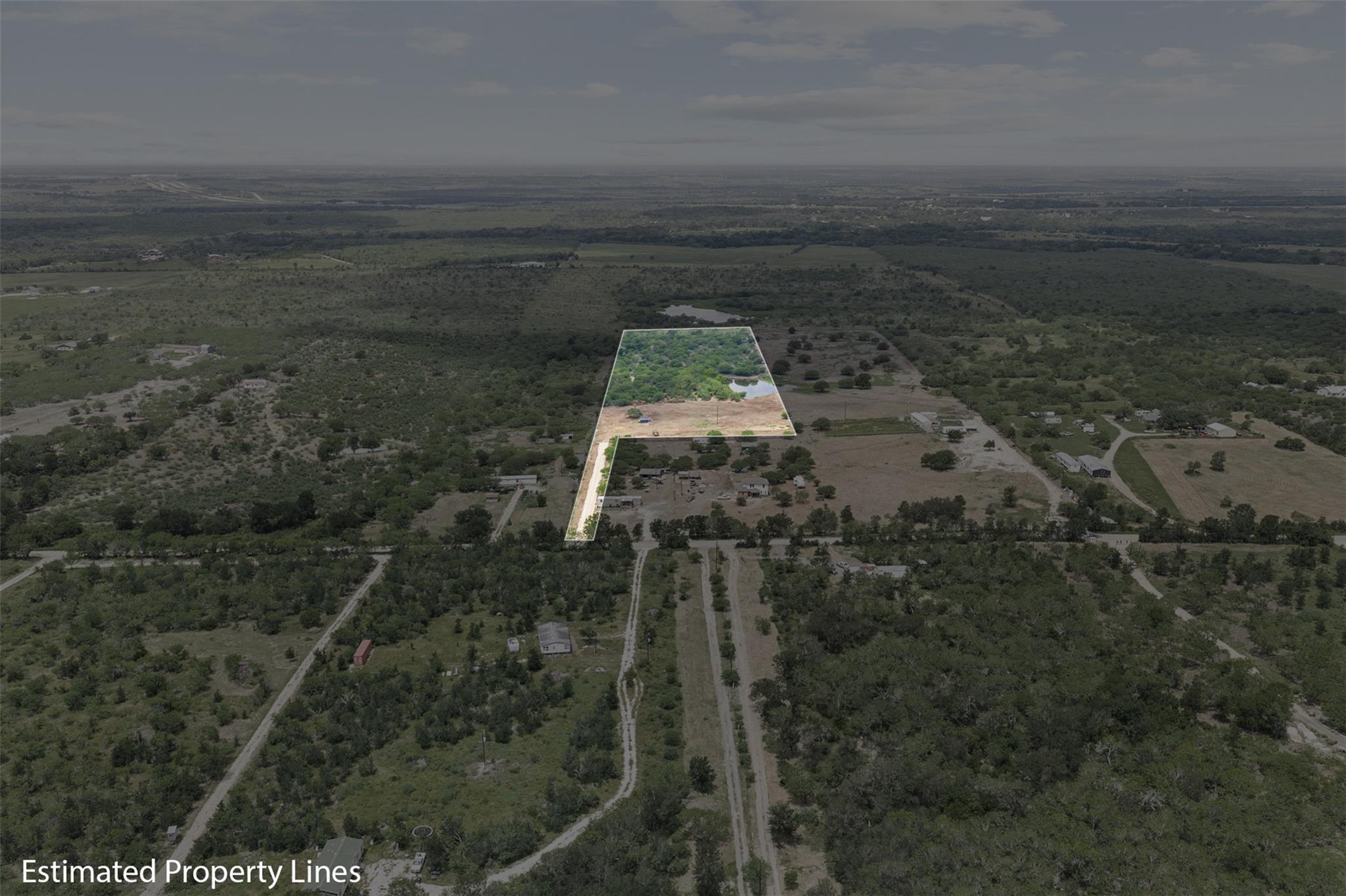 3315 Dry Creek Rd, Lockhart, TX 78644