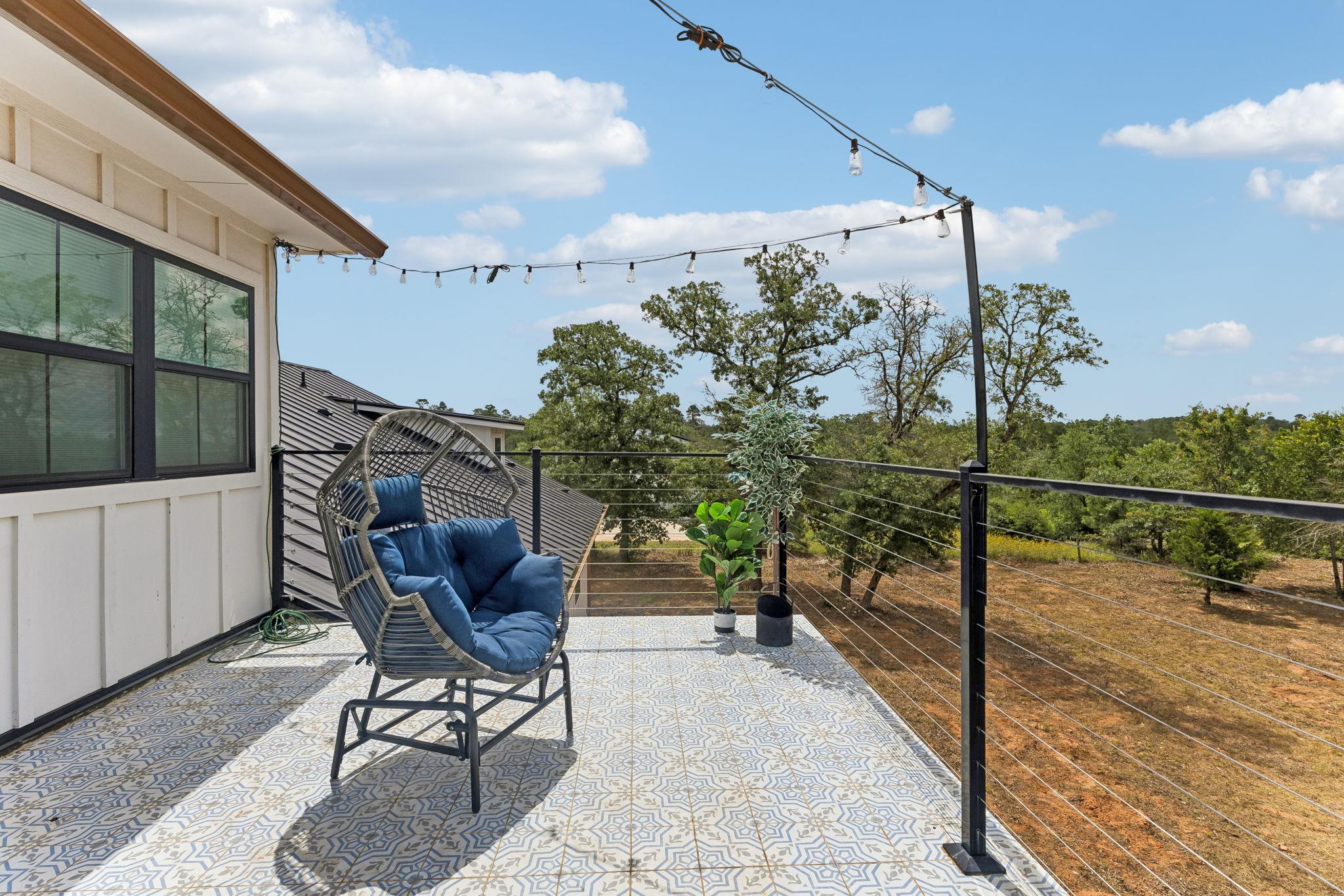 143 W Tanglebriar Ct, Bastrop, TX 78602