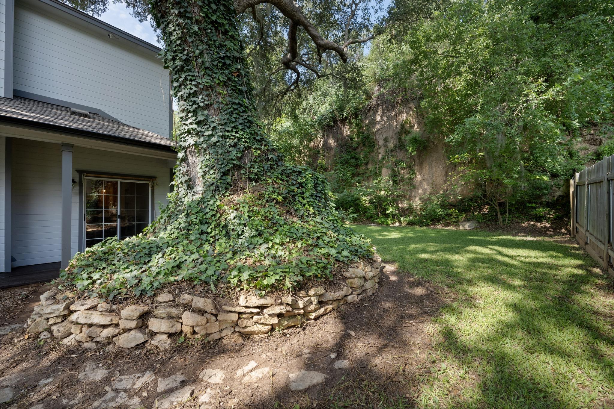2303 Big Horn Dr, Austin, TX 78734
