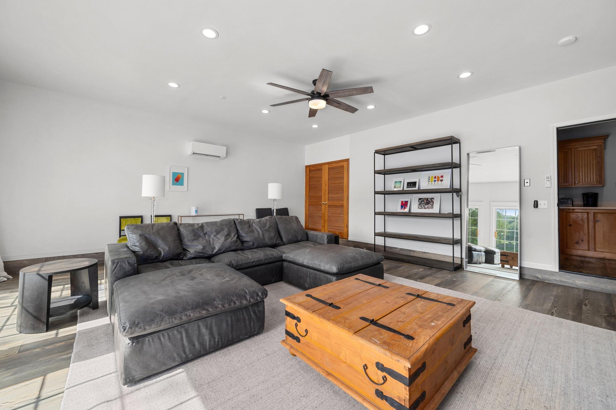 2303 Big Horn Dr, Austin, TX 78734
