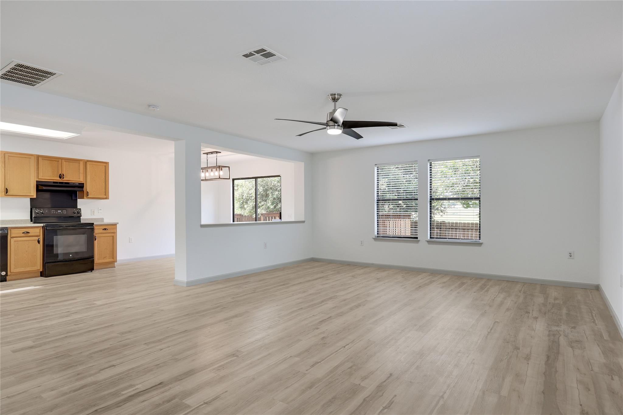 6609 Quinton Dr, Austin, TX 78747