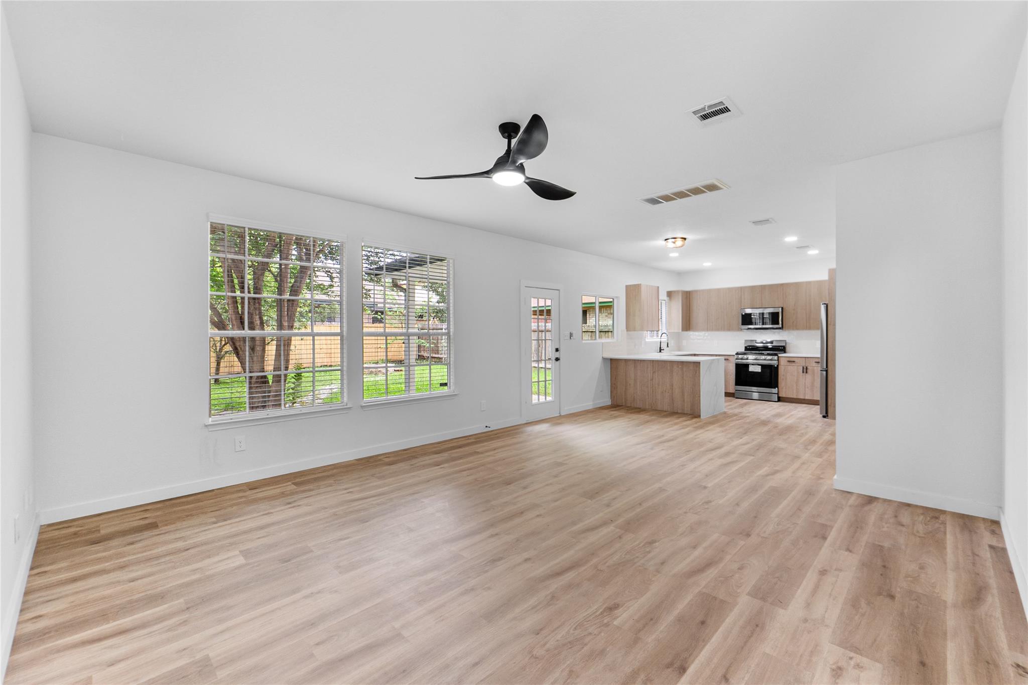 3709 Bratton Heights Dr, Austin, TX 78728