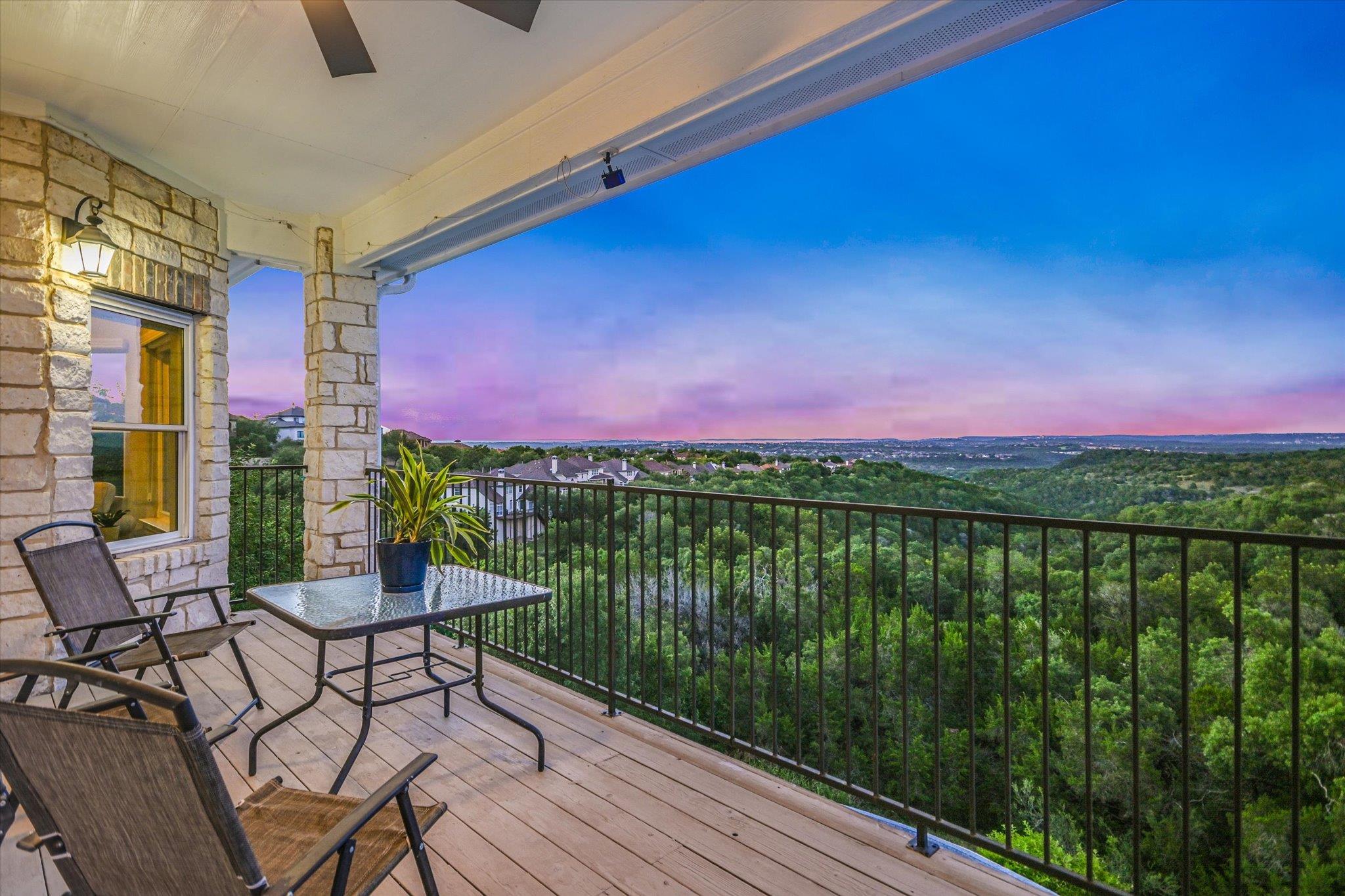 10613 Pointe View Dr, Austin, TX 78738
