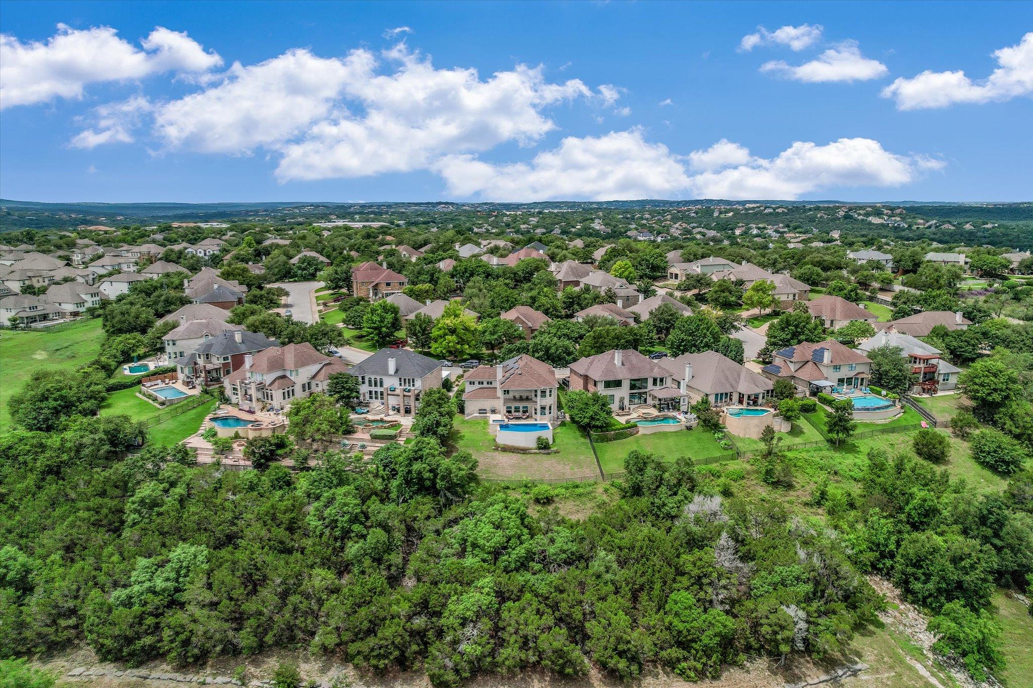 10613 Pointe View Dr, Austin, TX 78738