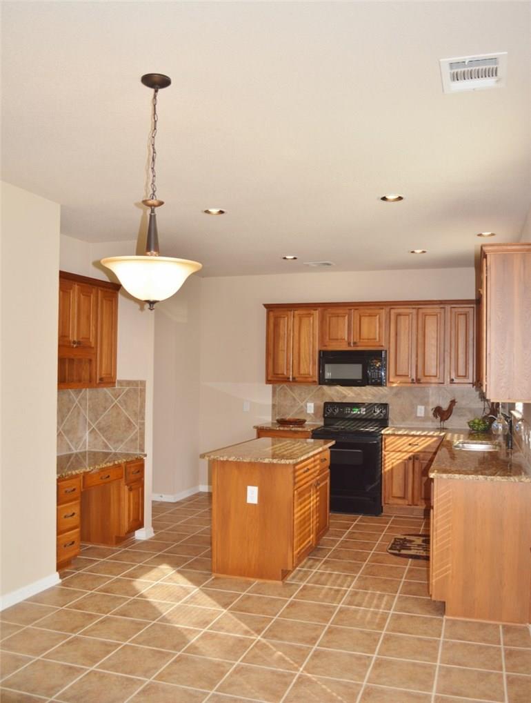 2716 Costa Azul Cv, Leander, TX 78641