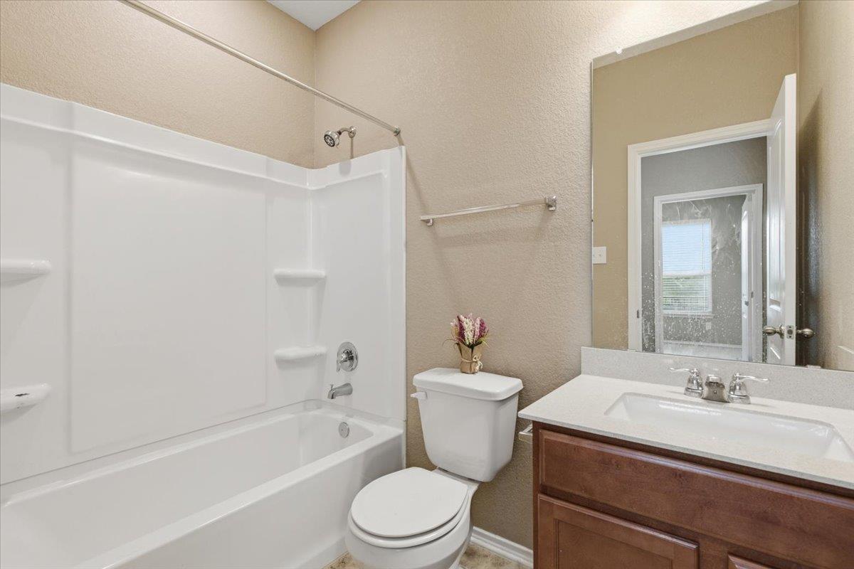 1006 Toltec Trl, Georgetown, TX 78626