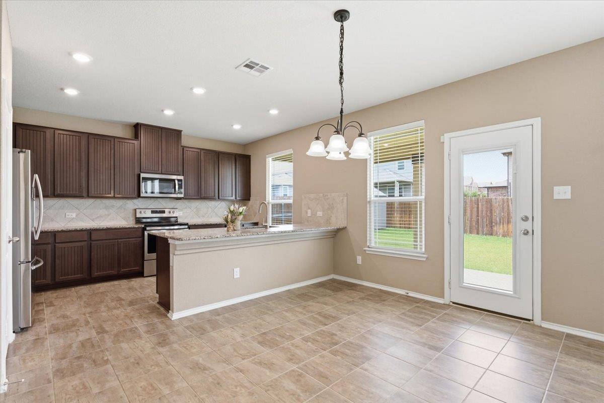 1006 Toltec Trl, Georgetown, TX 78626