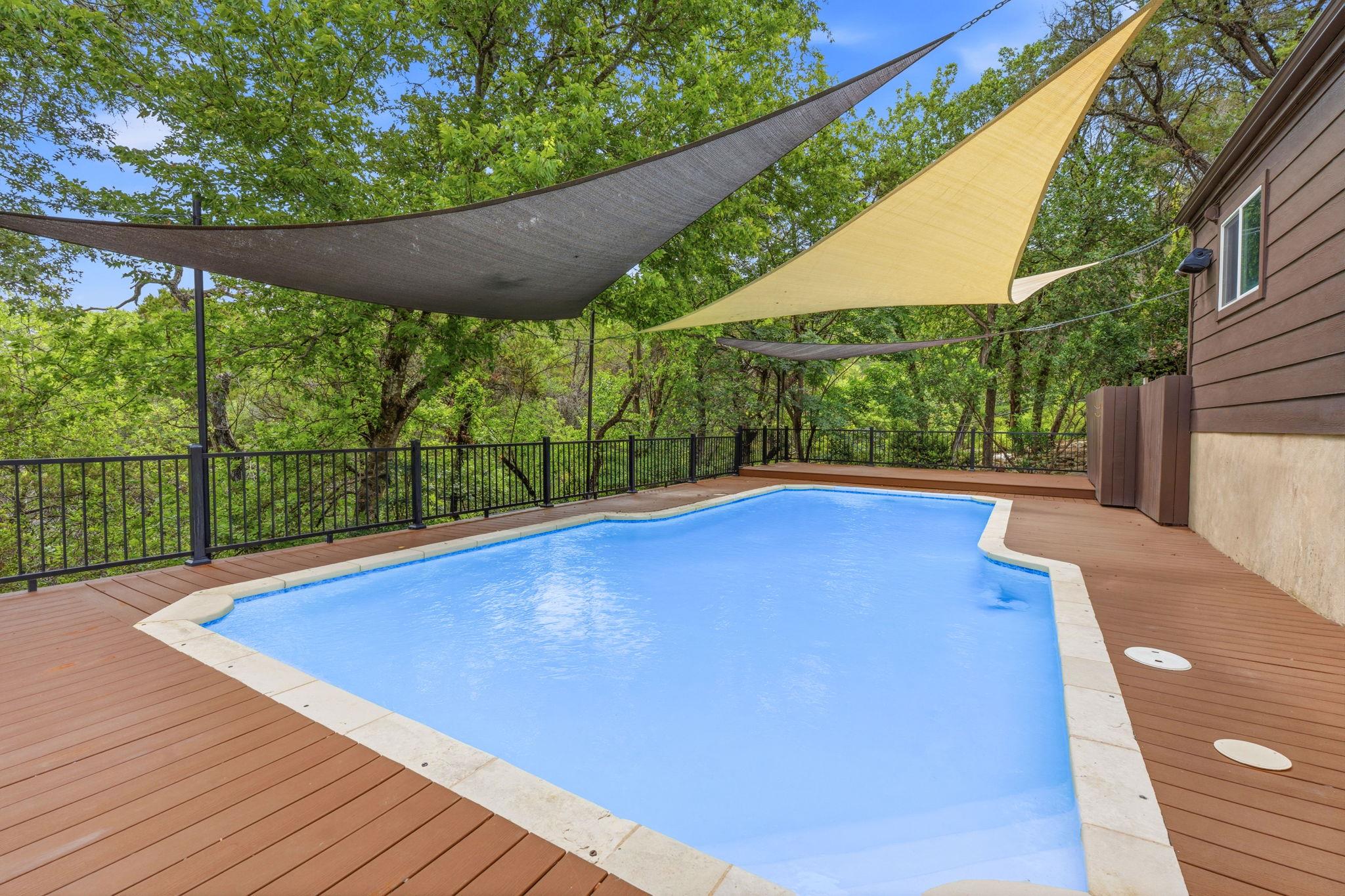 1004 Jousting Pl, Austin, TX 78746