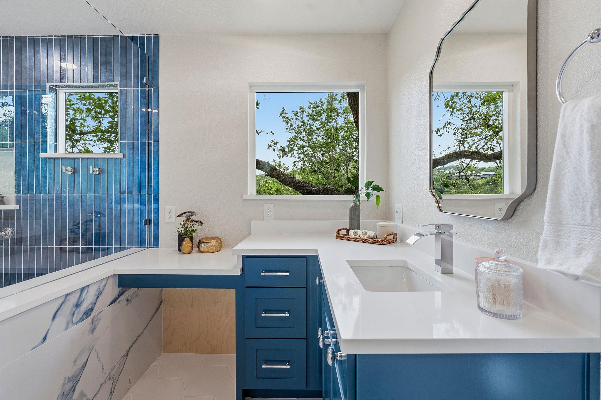 1004 Jousting Pl, Austin, TX 78746