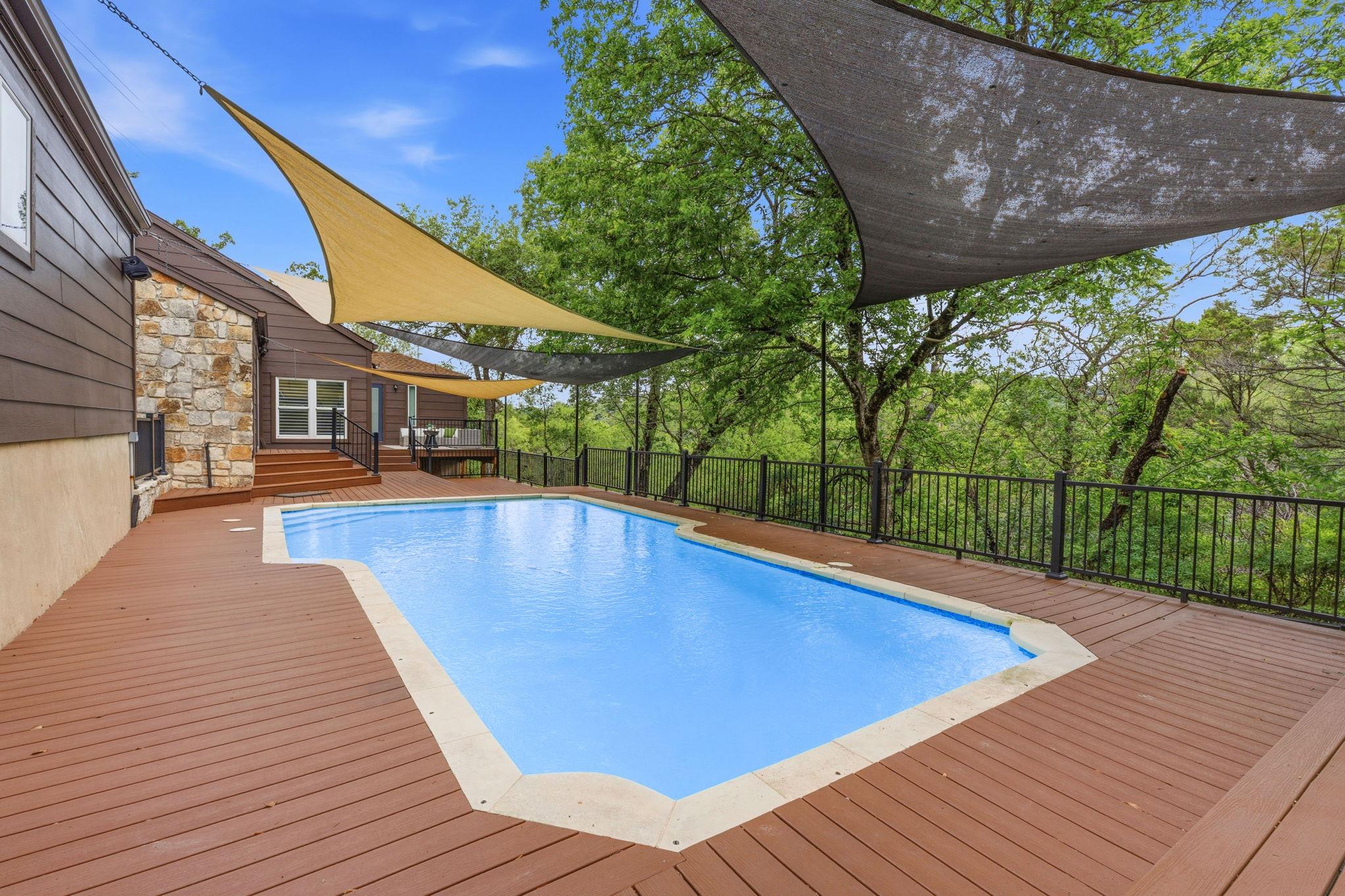 1004 Jousting Pl, Austin, TX 78746