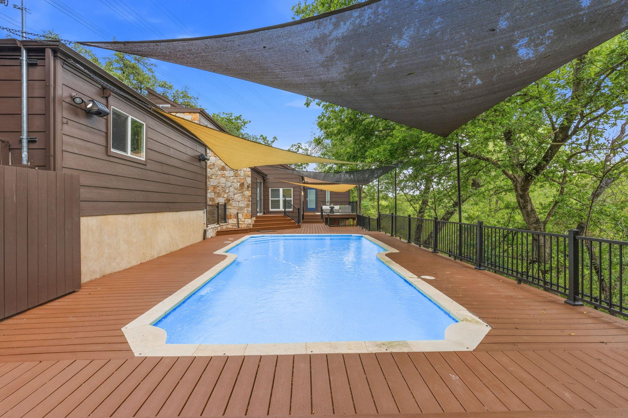 1004 Jousting Pl, Austin, TX 78746