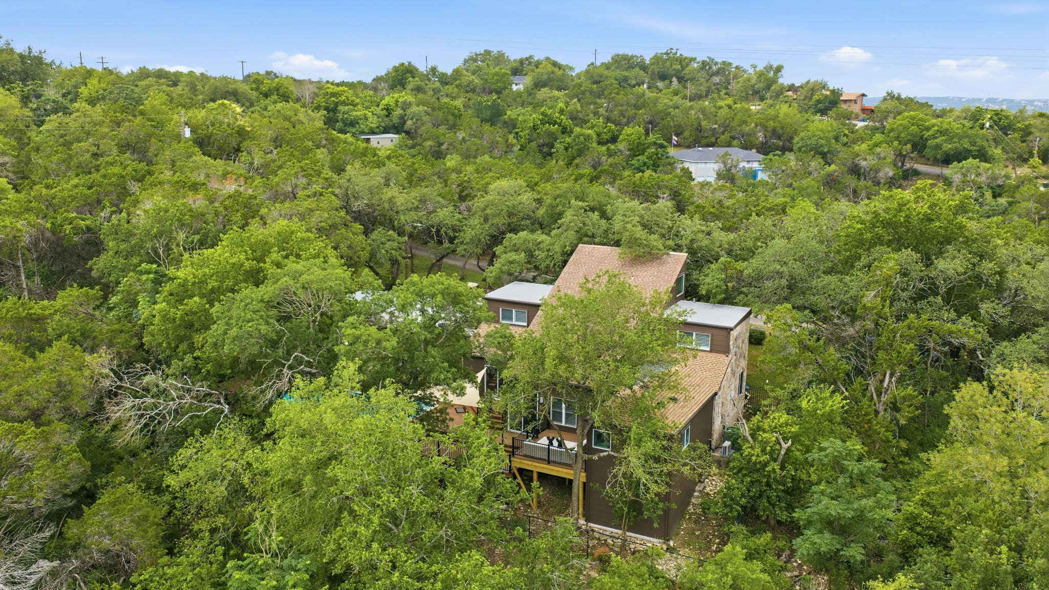 1004 Jousting Pl, Austin, TX 78746