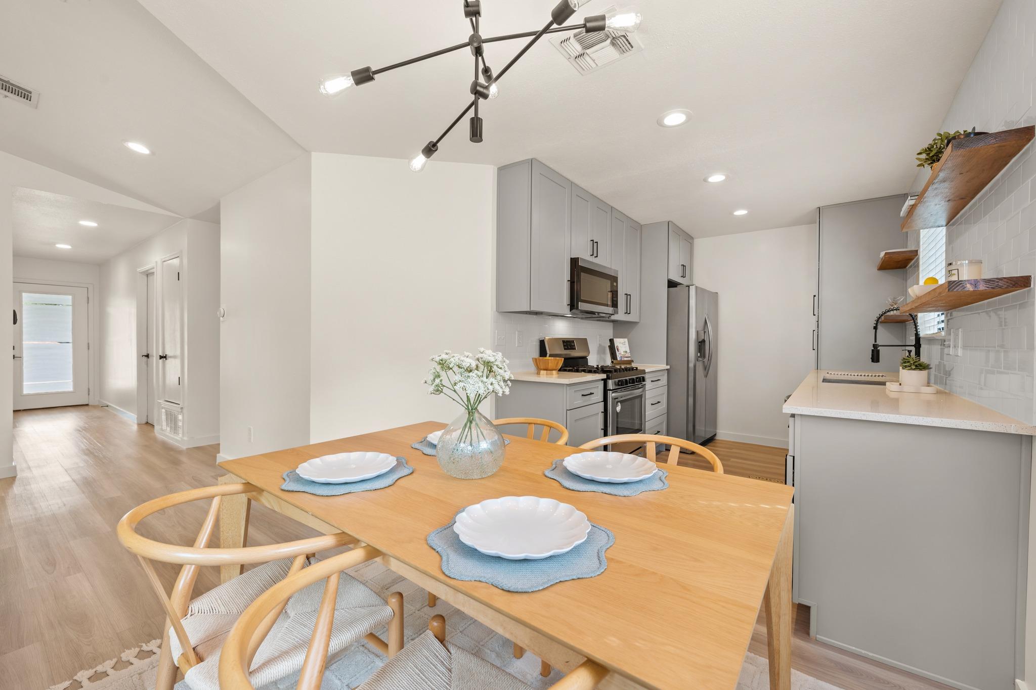 12107 Shropshire Blvd, Austin, TX 78753