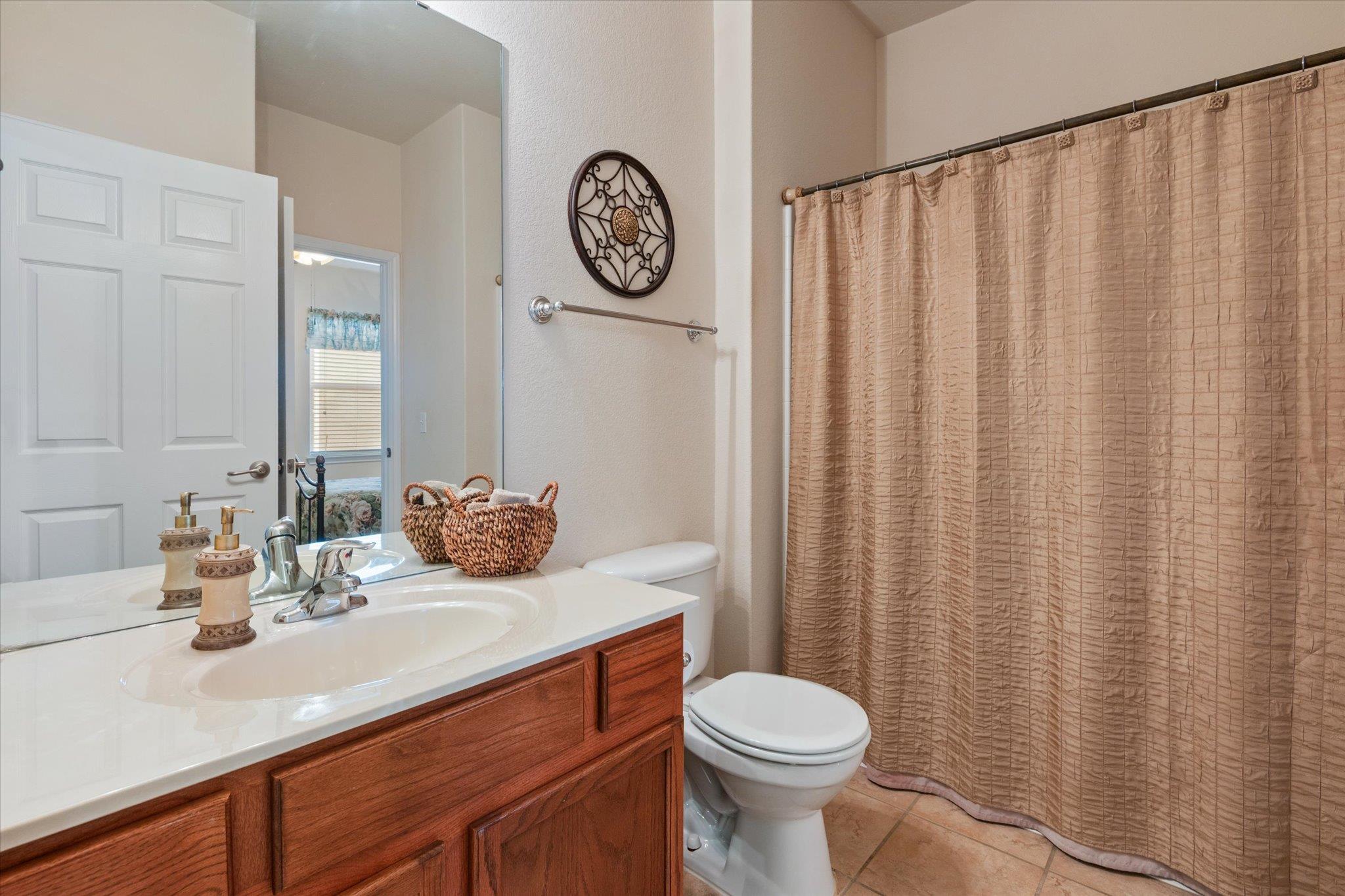 226 Winter Dr, Georgetown, TX 78633