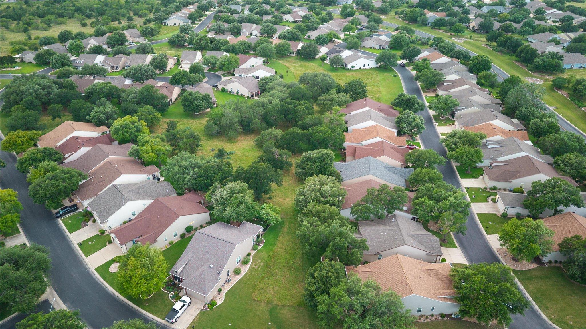 226 Winter Dr, Georgetown, TX 78633