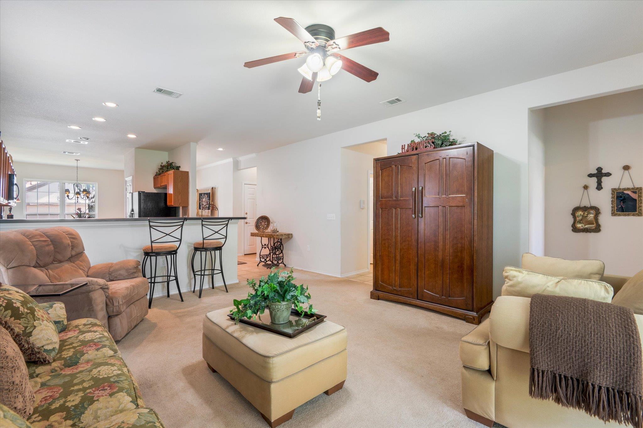 226 Winter Dr, Georgetown, TX 78633