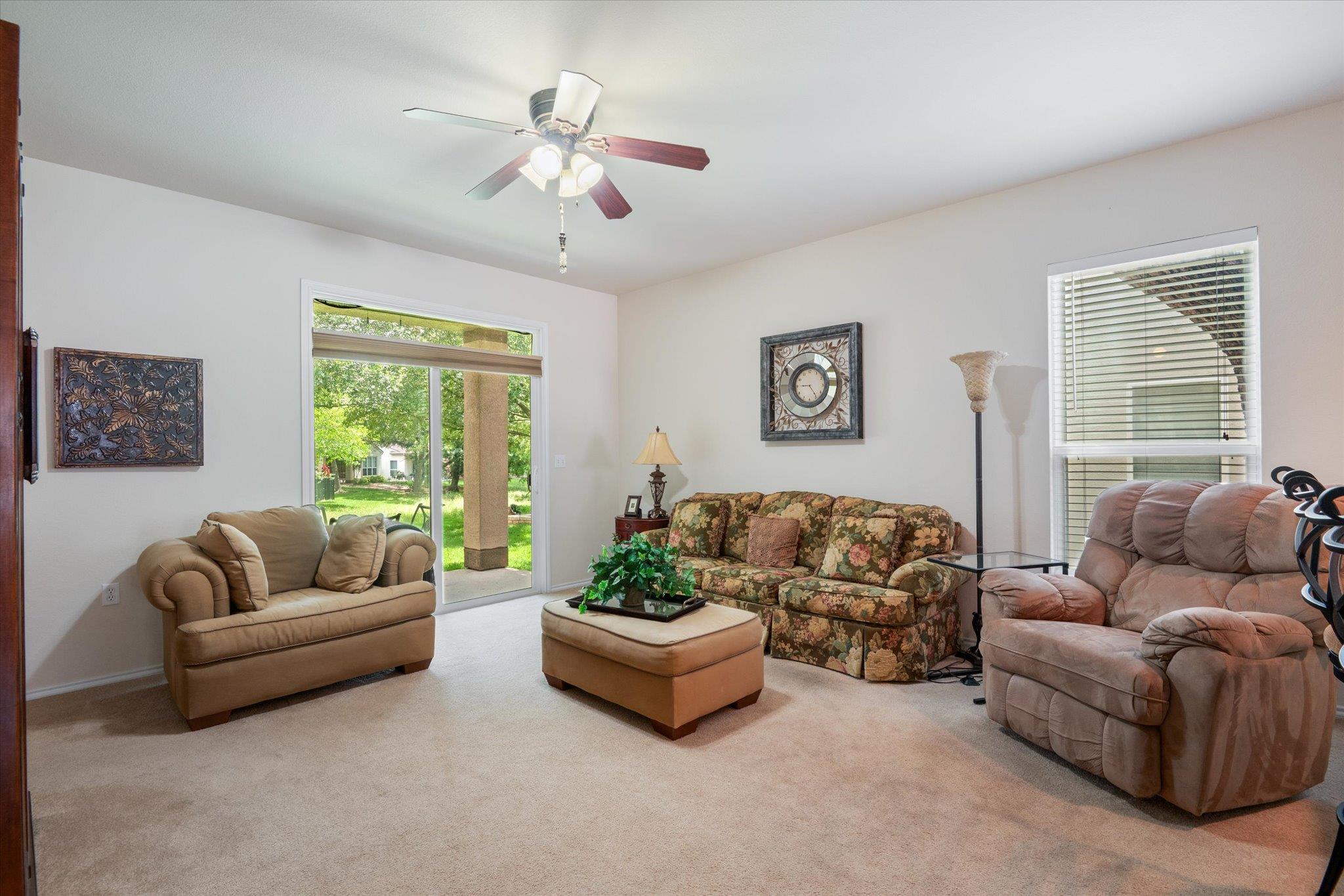 226 Winter Dr, Georgetown, TX 78633