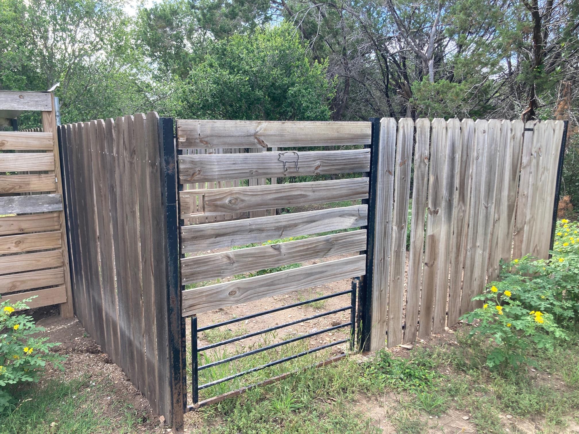 1050 Harmon Hills Rd, Dripping Springs, TX 78620