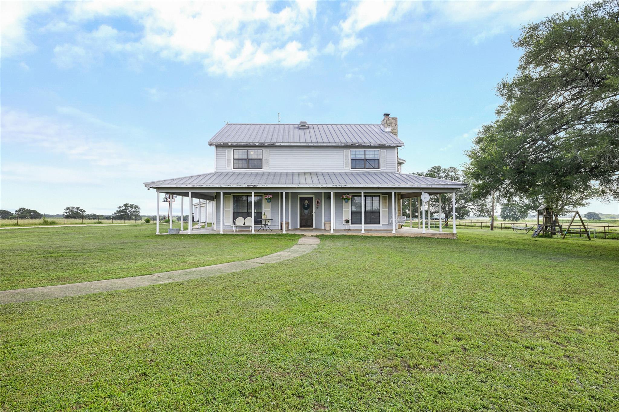 1347 County Road 426, Dime Box, TX 77853