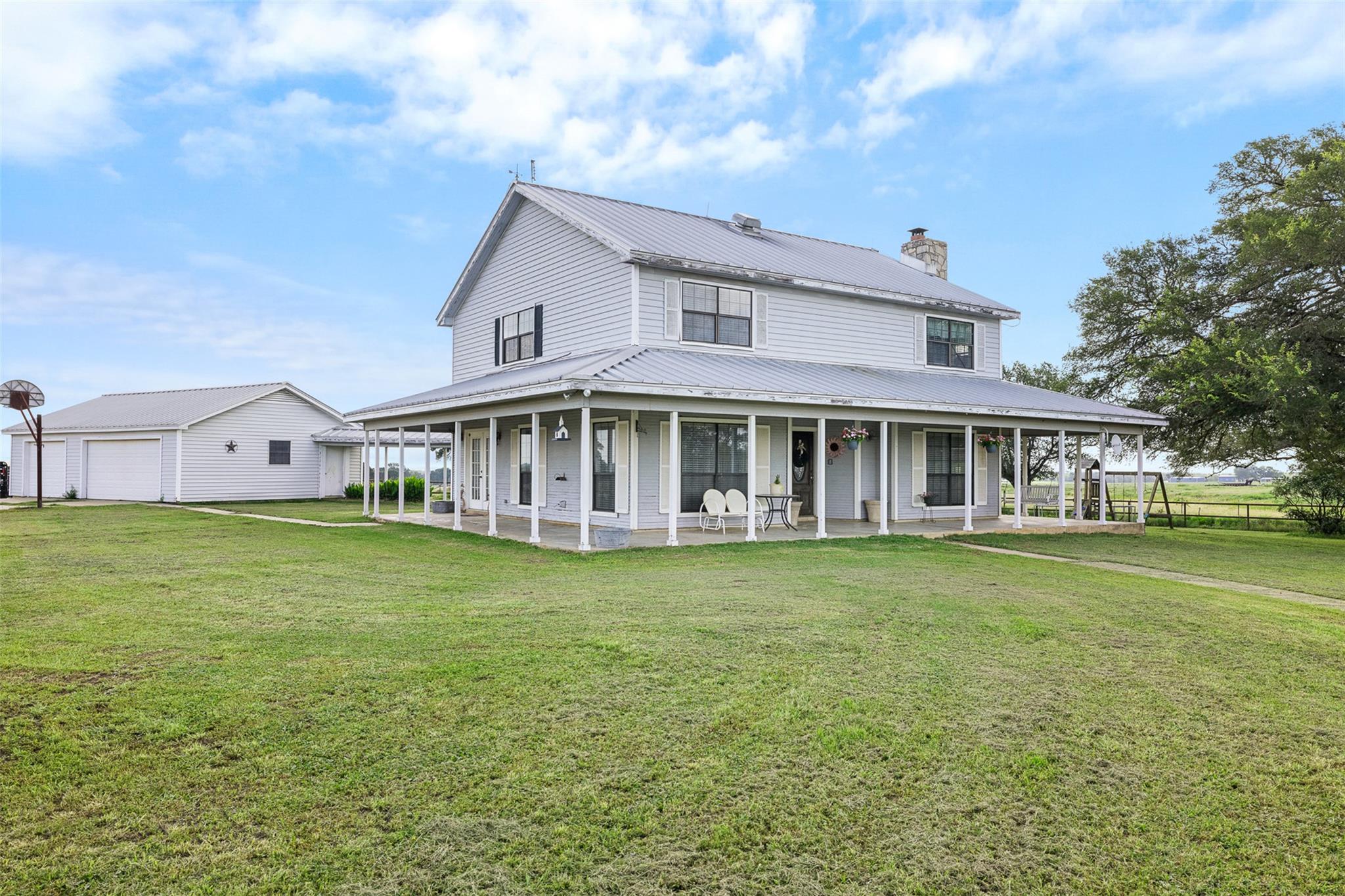 1347 County Road 426, Dime Box, TX 77853
