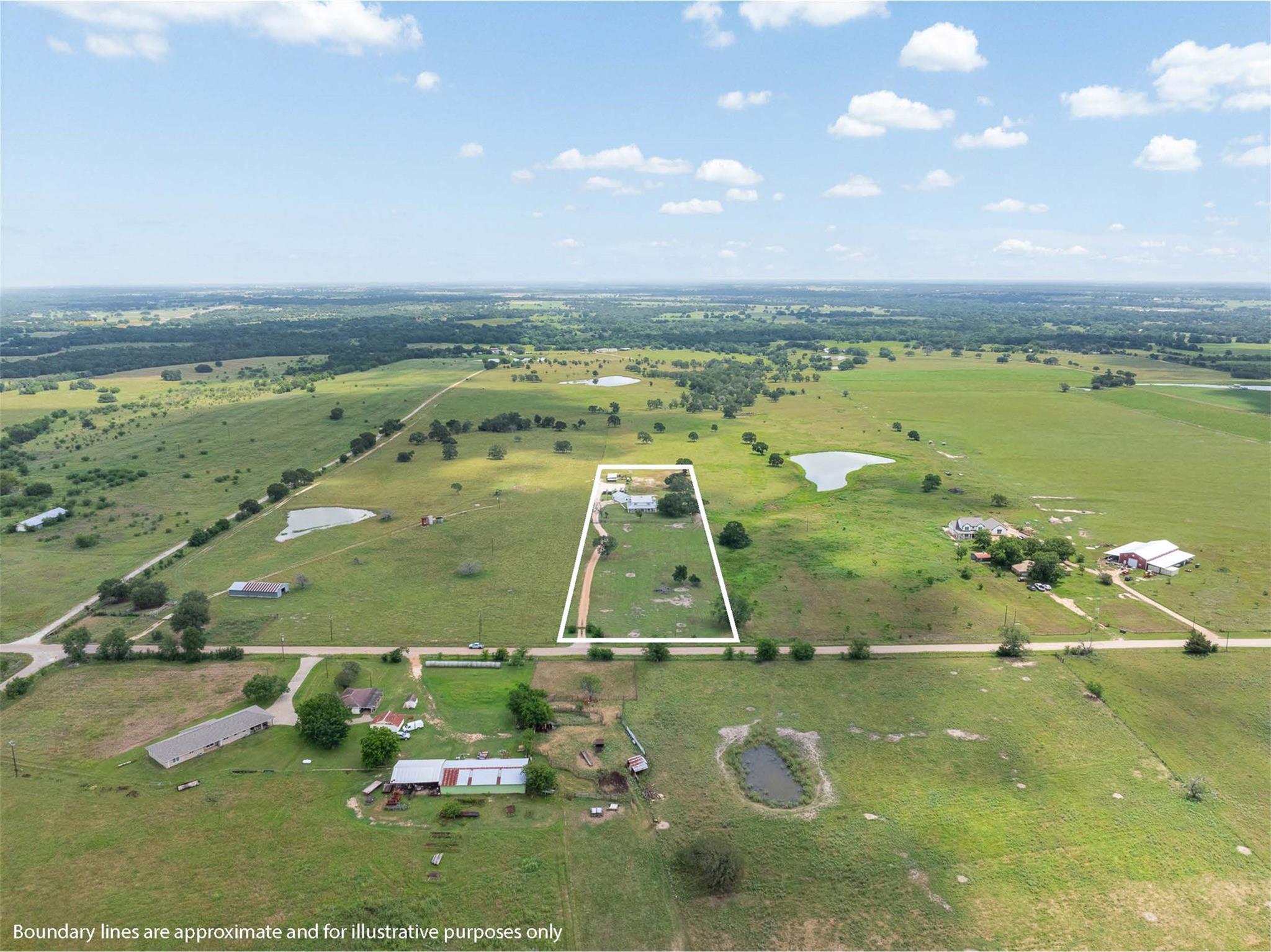 1347 County Road 426, Dime Box, TX 77853