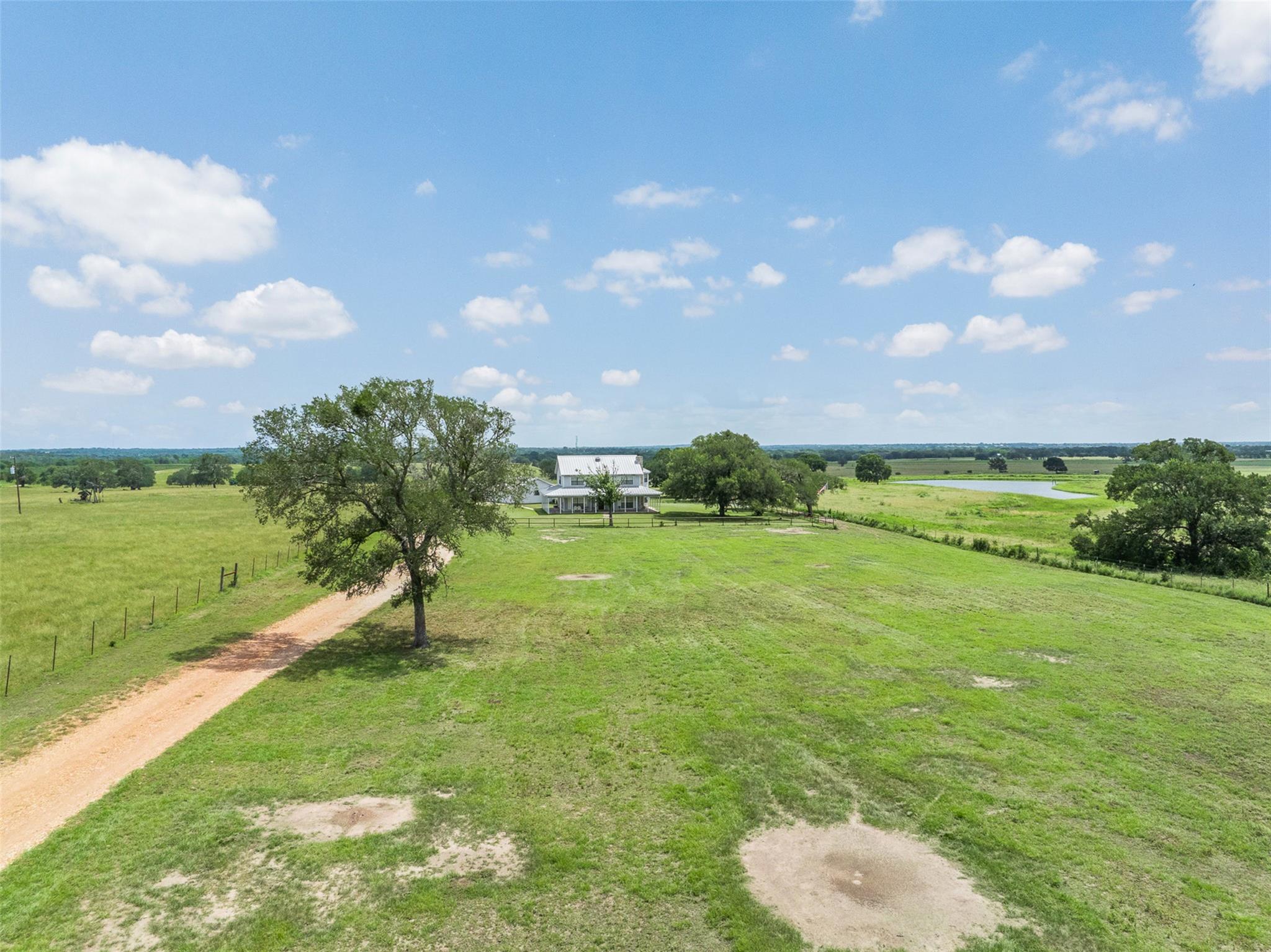 1347 County Road 426, Dime Box, TX 77853