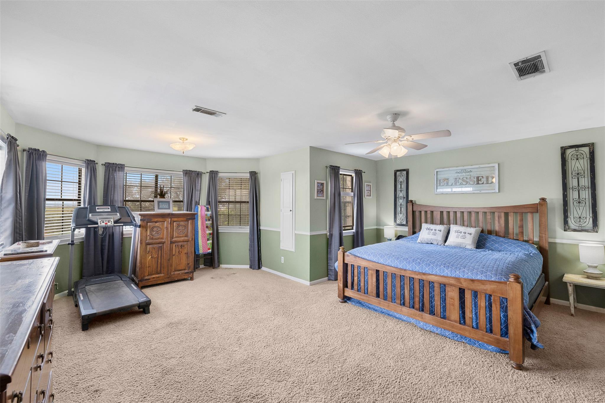 1347 County Road 426, Dime Box, TX 77853