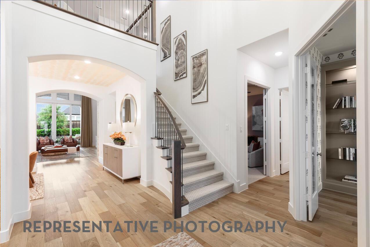 177 Farmer Brook Ln, Kyle, TX 78640