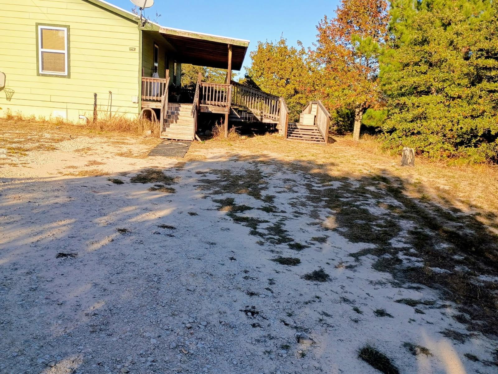 426 Cardinal Dr, Paige, TX 78659