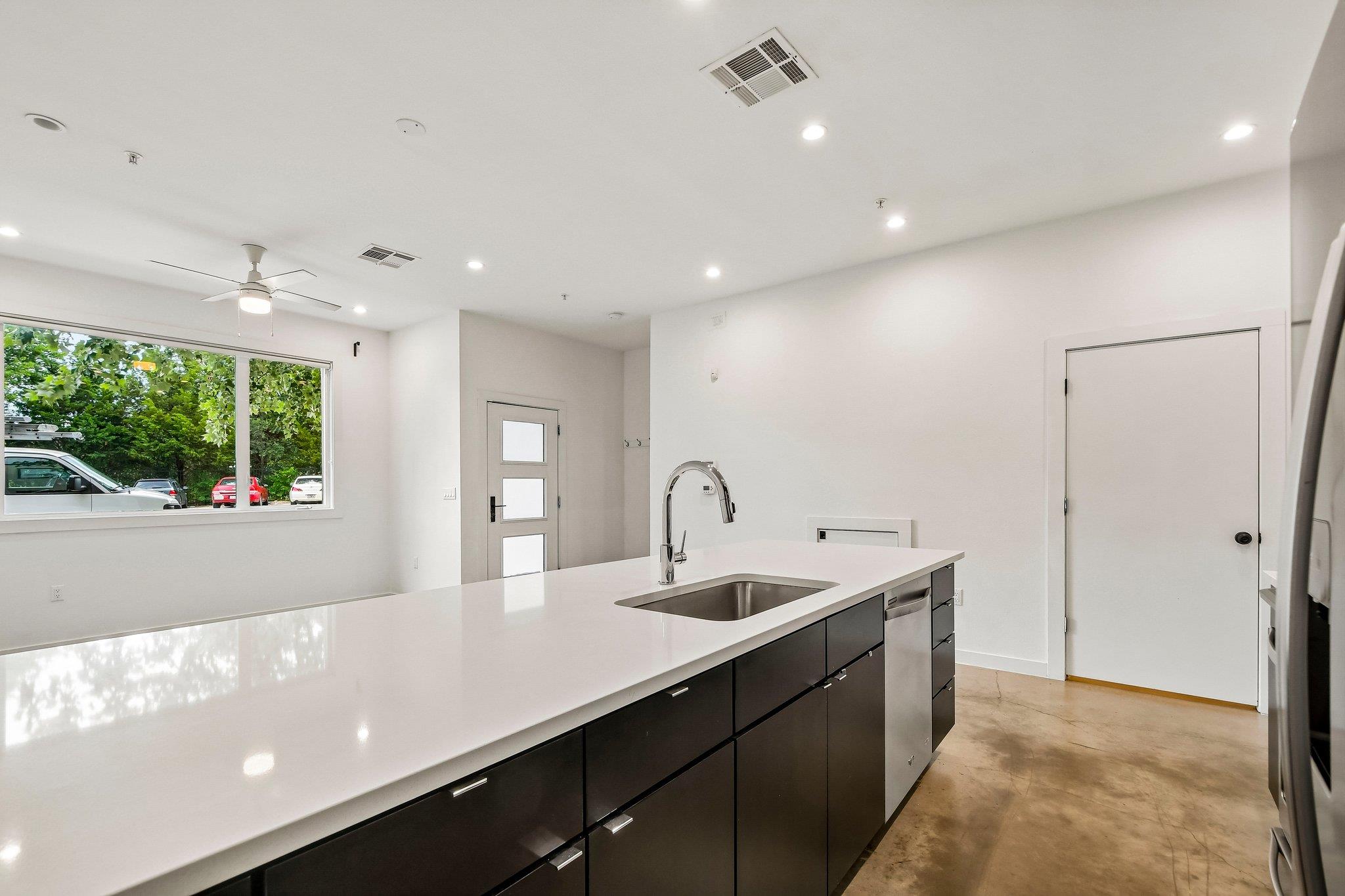 1931 E 38th 1/2 St # 3-2, Austin, TX 78723