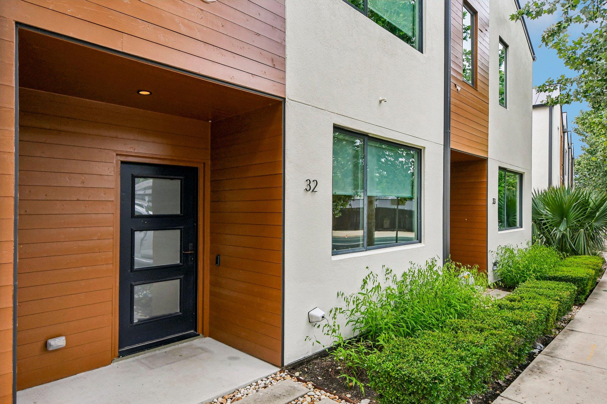 1931 E 38th 1/2 St # 3-2, Austin, TX 78723