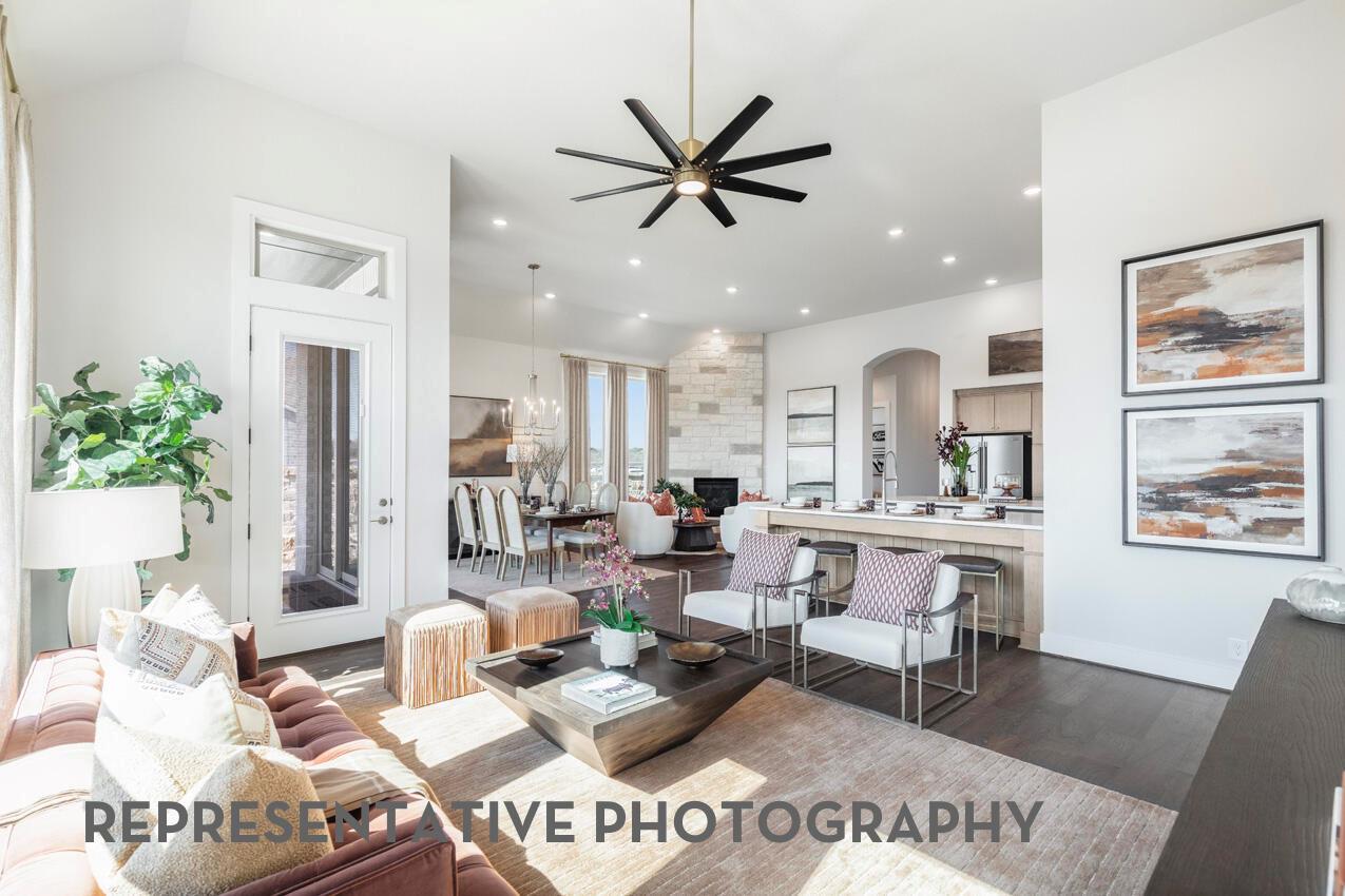 370 Tinctoria Creek Dr, Kyle, TX 78640