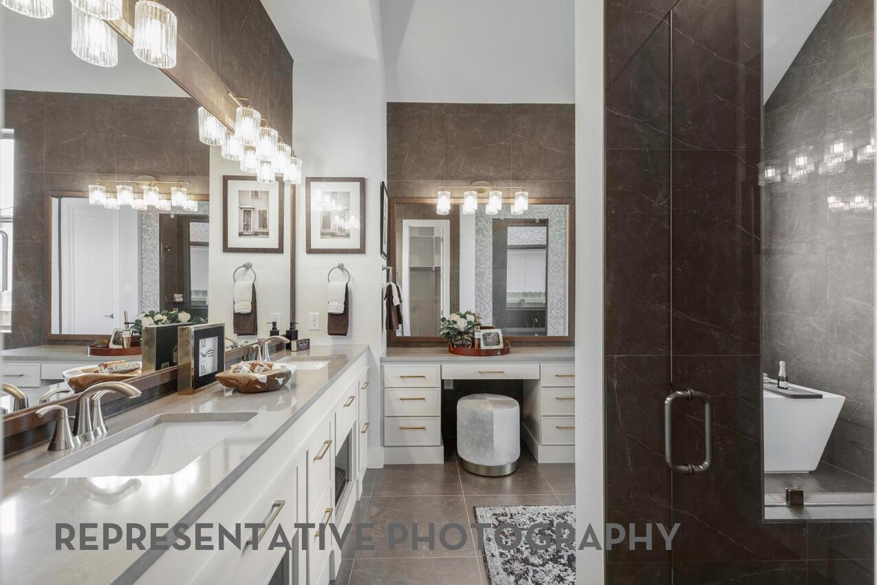 370 Tinctoria Creek Dr, Kyle, TX 78640