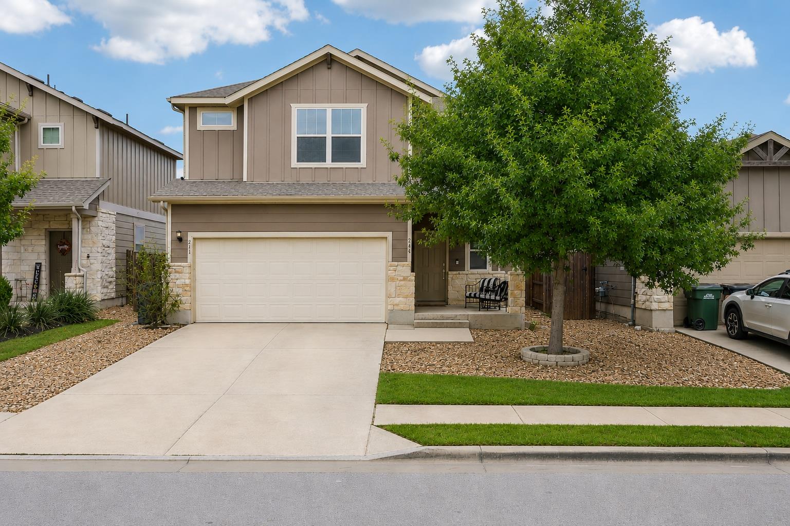 216 La Dera Dr, Liberty Hill, TX 78642