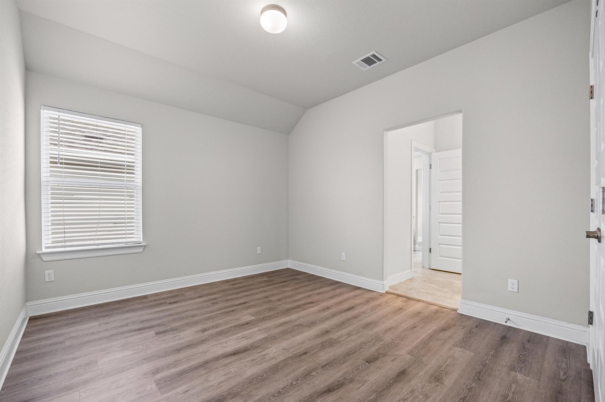 101 Stone Canyon Dr, Georgetown, TX 78628