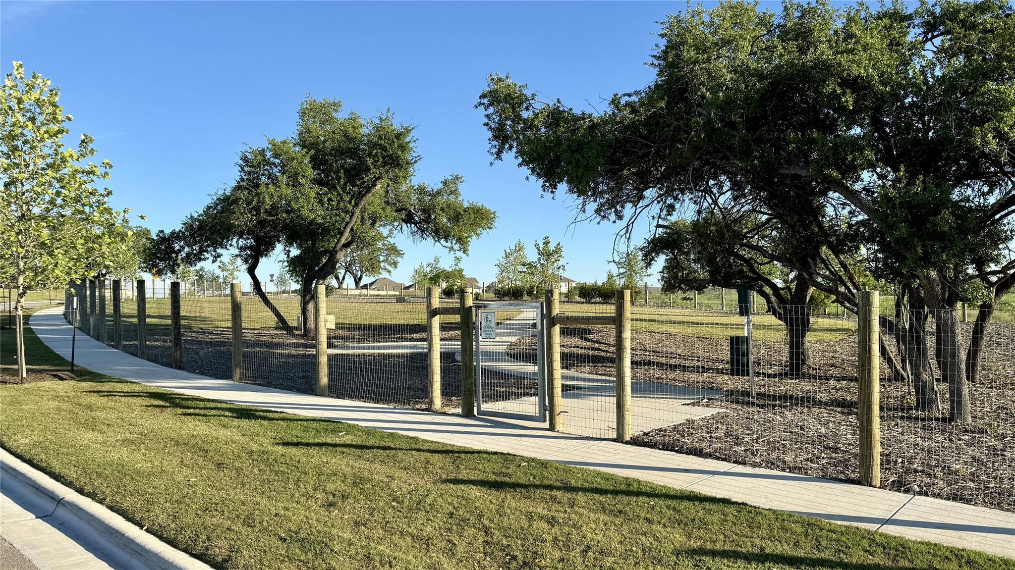 132 Tenny Ln, Kyle, TX 78640