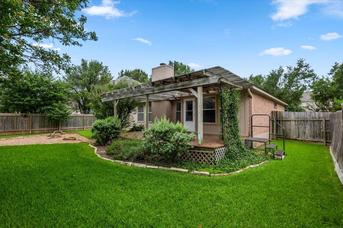1802 Hollow Ridge Dr, Cedar Park, TX 78613