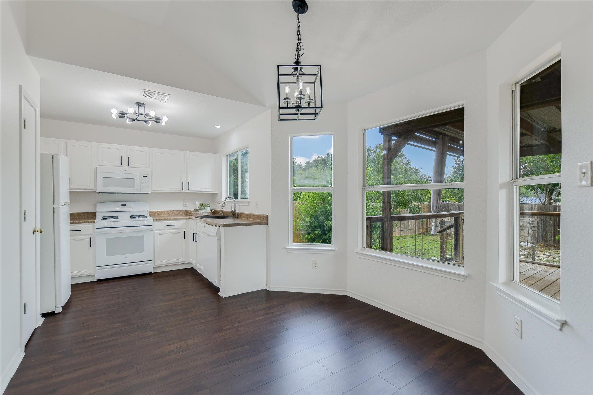 1201 Madrone Trl, Leander, TX 78641