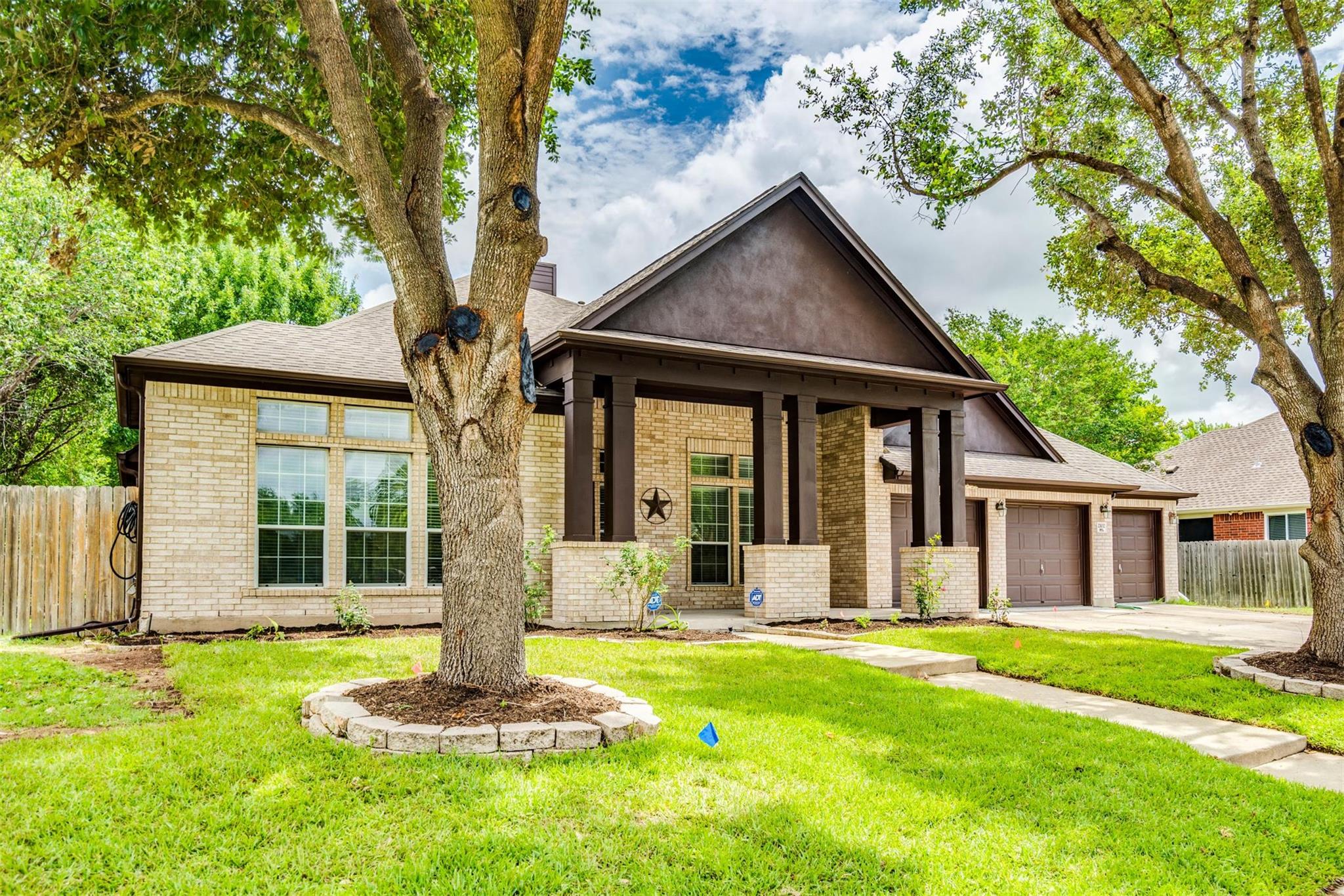 2102 Chincho Dr, Pflugerville, TX 78660