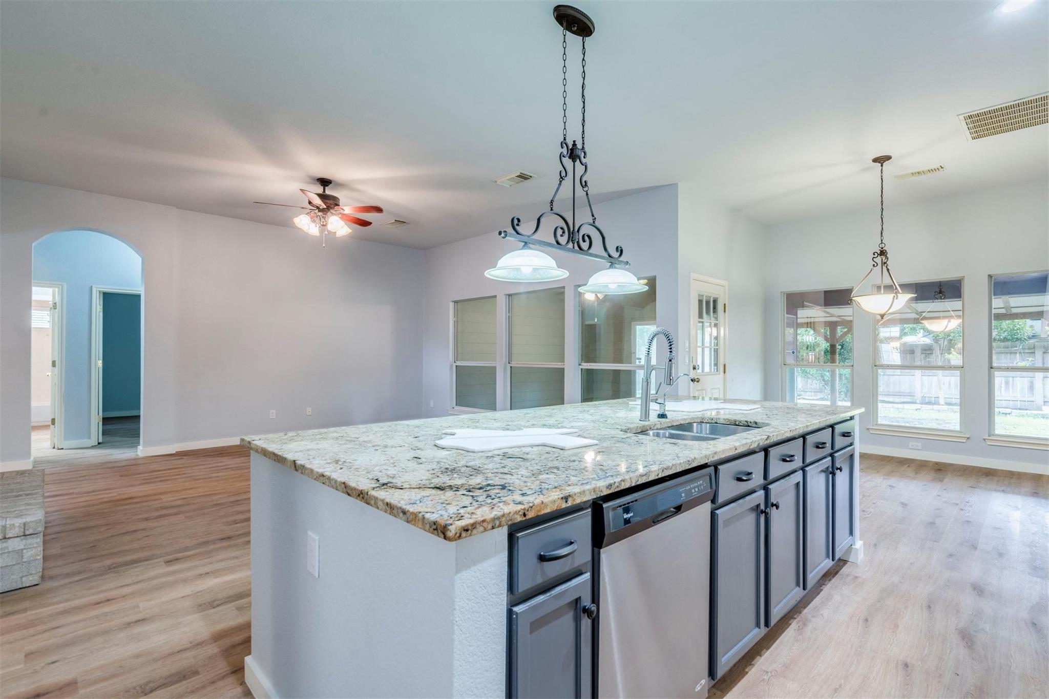 2102 Chincho Dr, Pflugerville, TX 78660