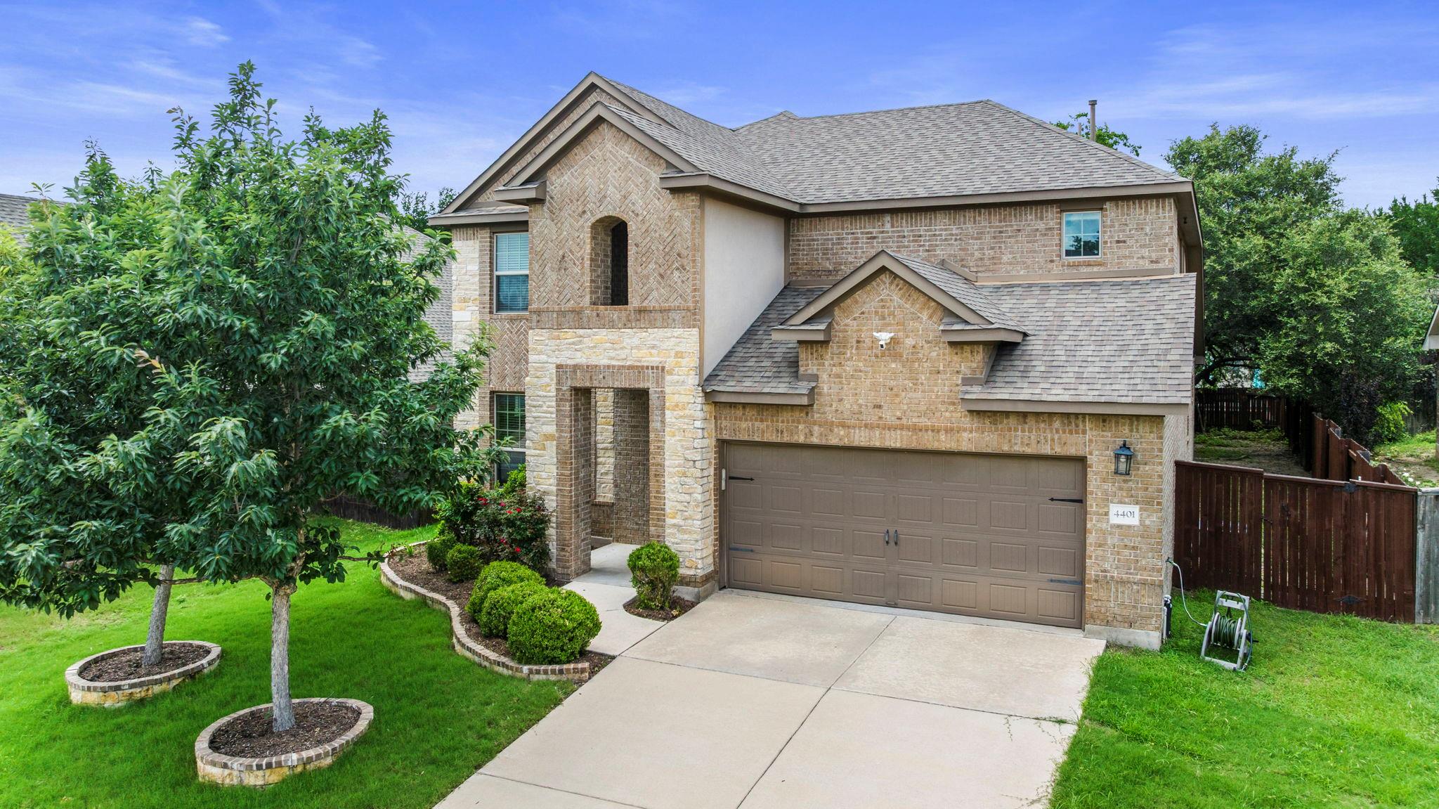 4401 Trinity Woods St, Leander, TX 78641